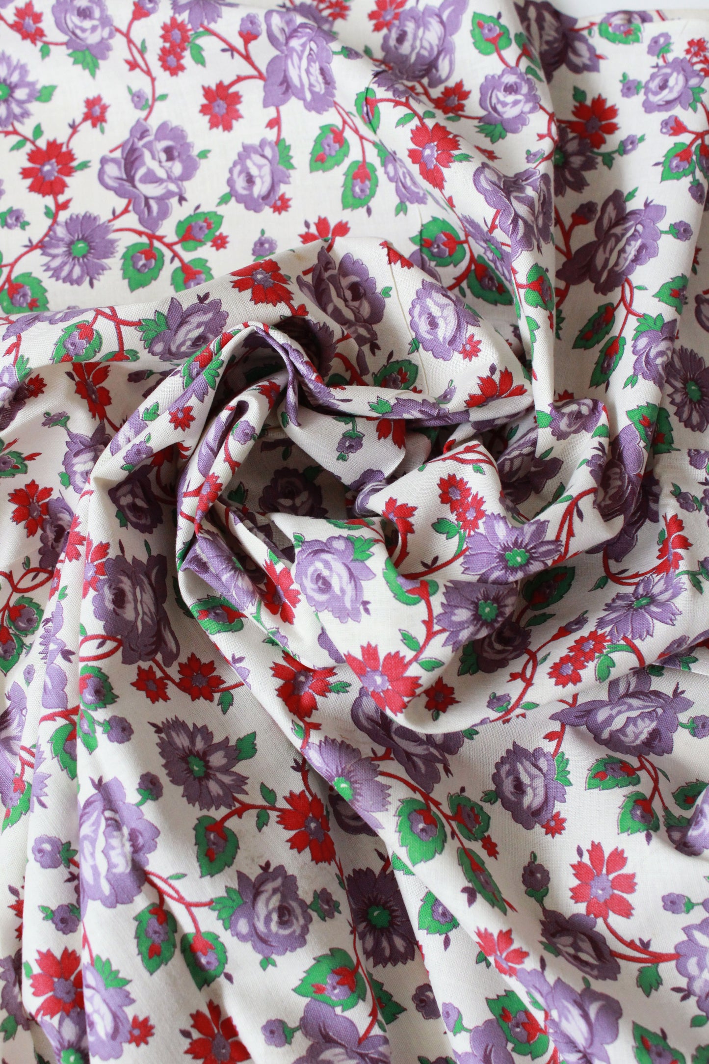 1940s Purple Flower Feedsack, Purple/Pink/Green Vintage Summer Fabric, 1940s Sewing/Quilting Fabric