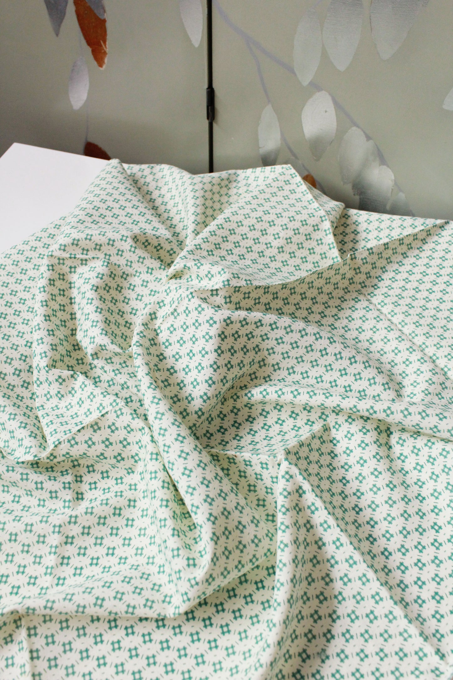 Vintage 1940s Feedsack, Green and Cream Square Check Pattern, Vintage Summer Cotton Fabric