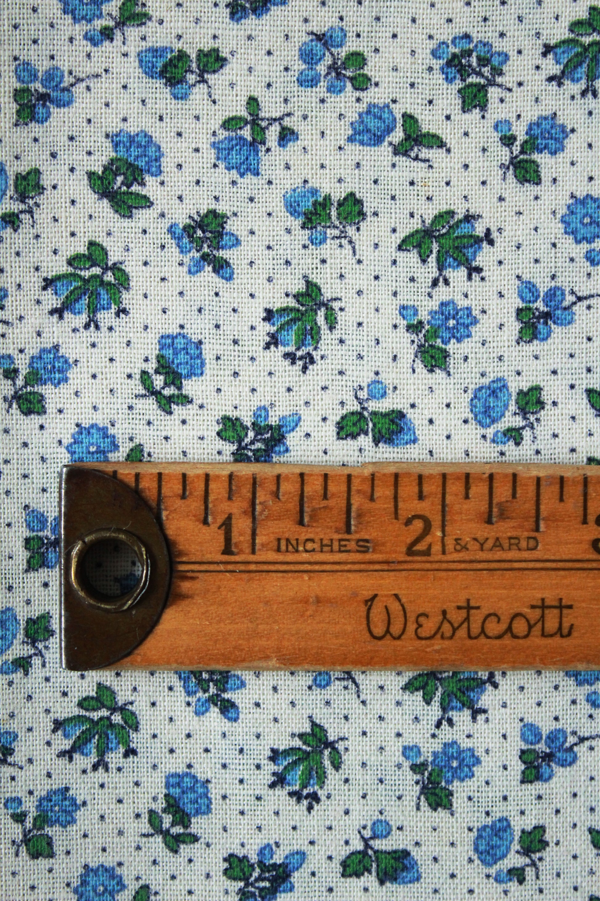 1940s Ditsy Floral Feedsack, Light Blue Flowers, 1940s Vintage Summer Fabric, Cotton