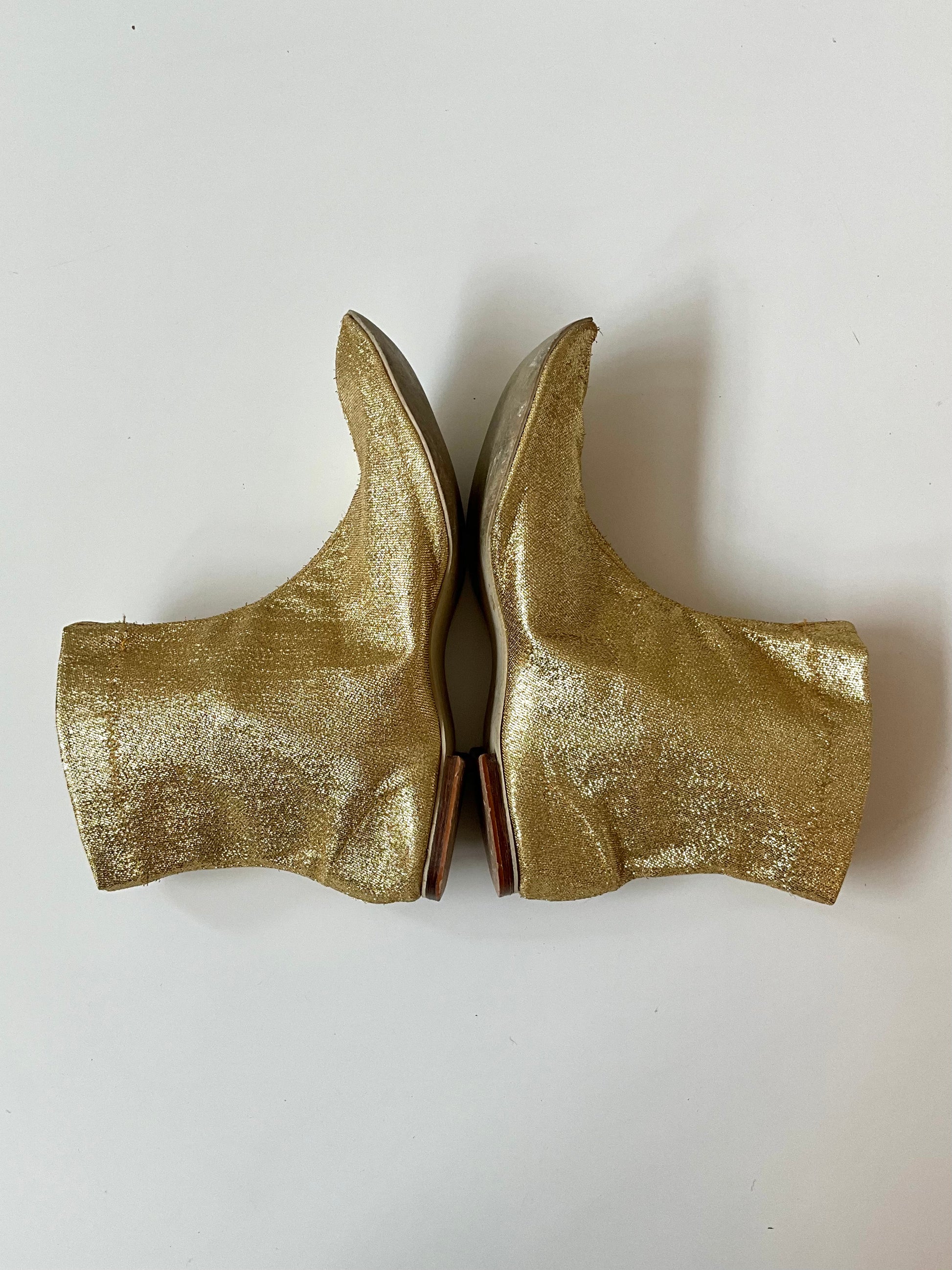 Vintage 1960s Metallic Gold Lurex Pointed Toe Mod Ankle Bootie, Size 8 