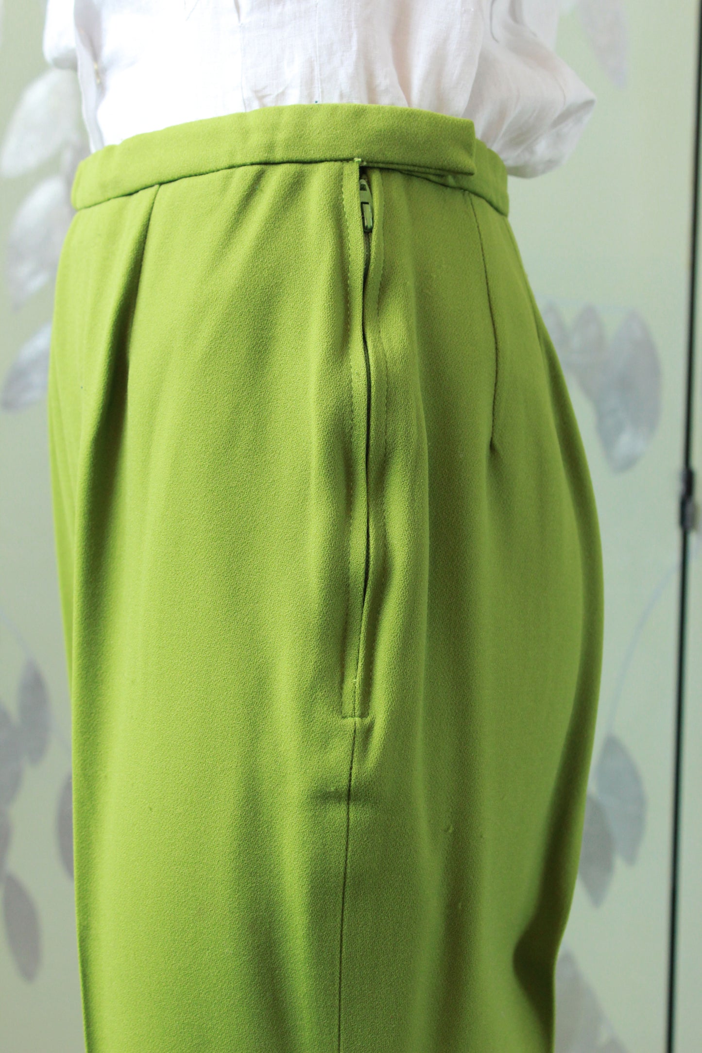 Vintage 1960s Green Pants With Bootstraps, XS 25W Petite