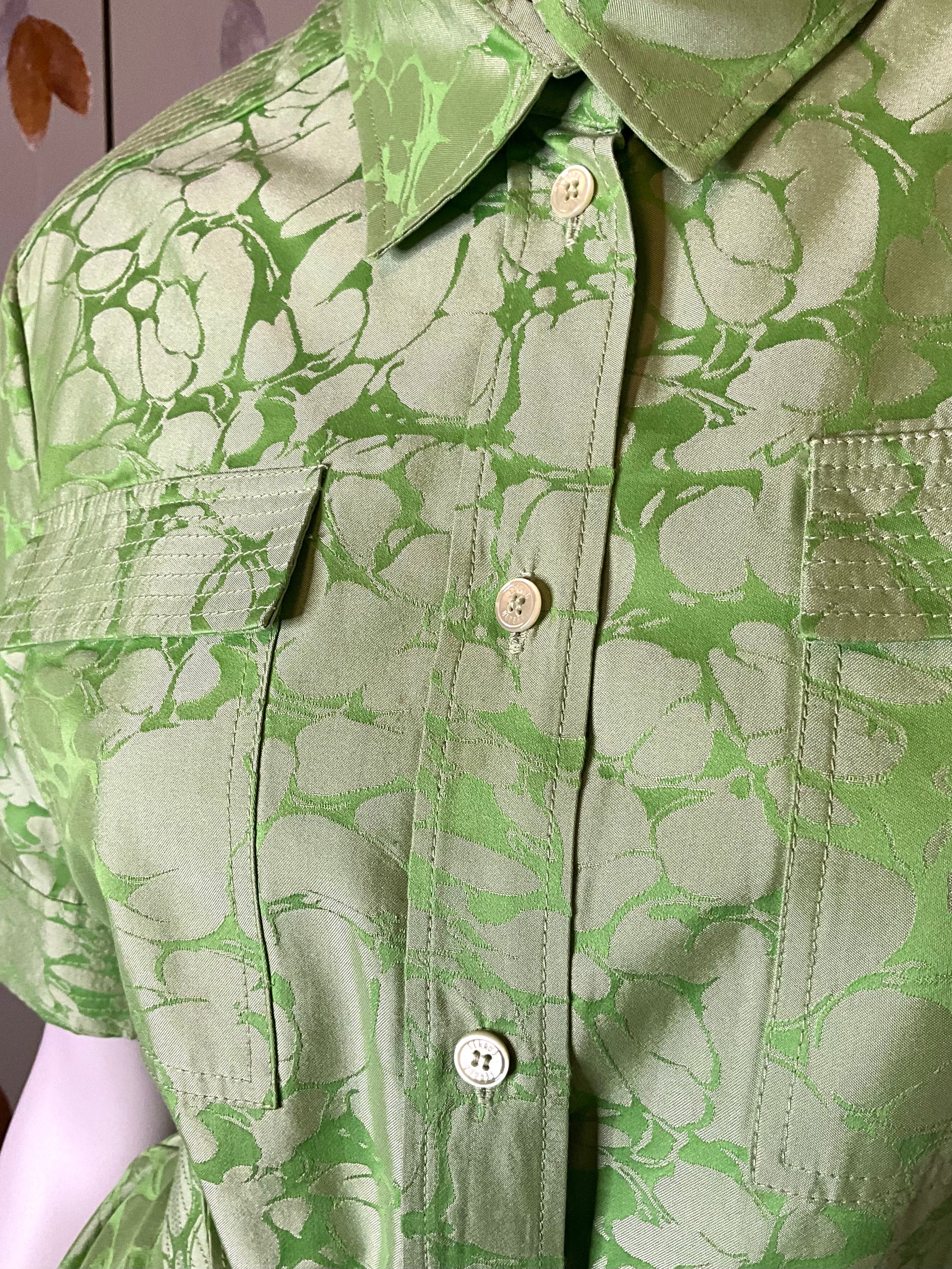 Vintage 90s/00s Green Fraud Short Sleeve Safari Shirt Dress with Belt Ian Drummond Vintage Vintage 90s/00s Green Fraud Short Sleeve Safari Shirt Dress with Belt Ian Drummond Vintage
