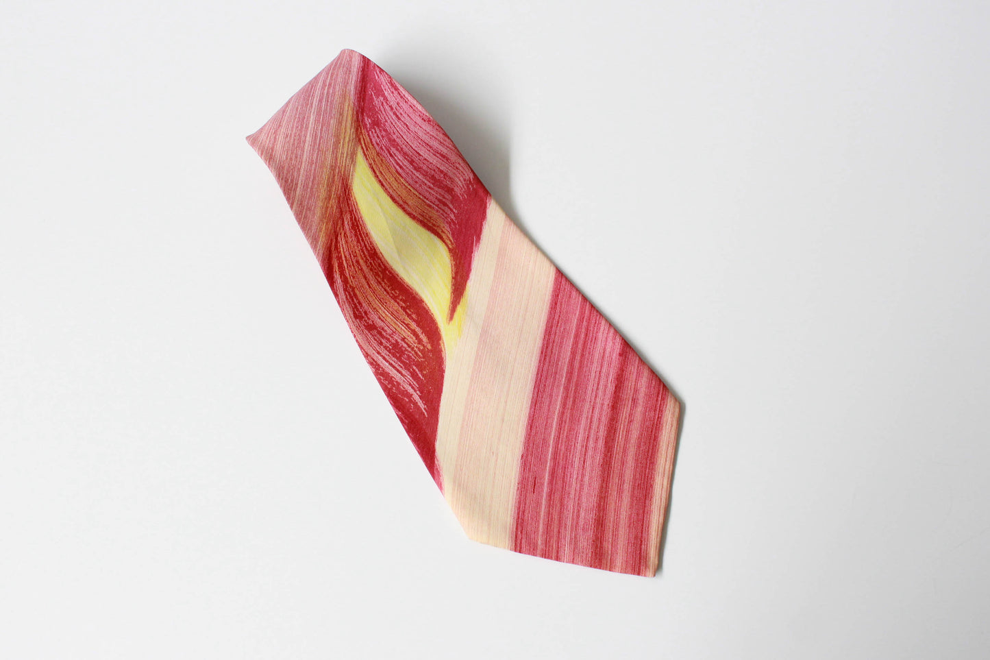 1940s red and yellow abstract hand painted wide tongue rayon necktie