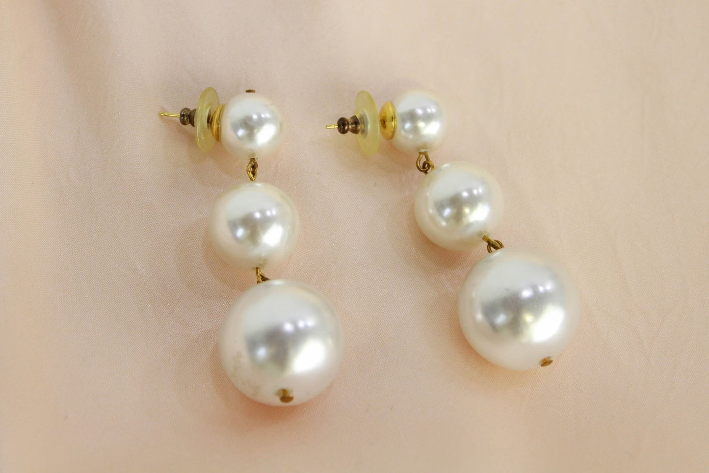 1980s Oversize Pearl Drop Earrings, Pierced