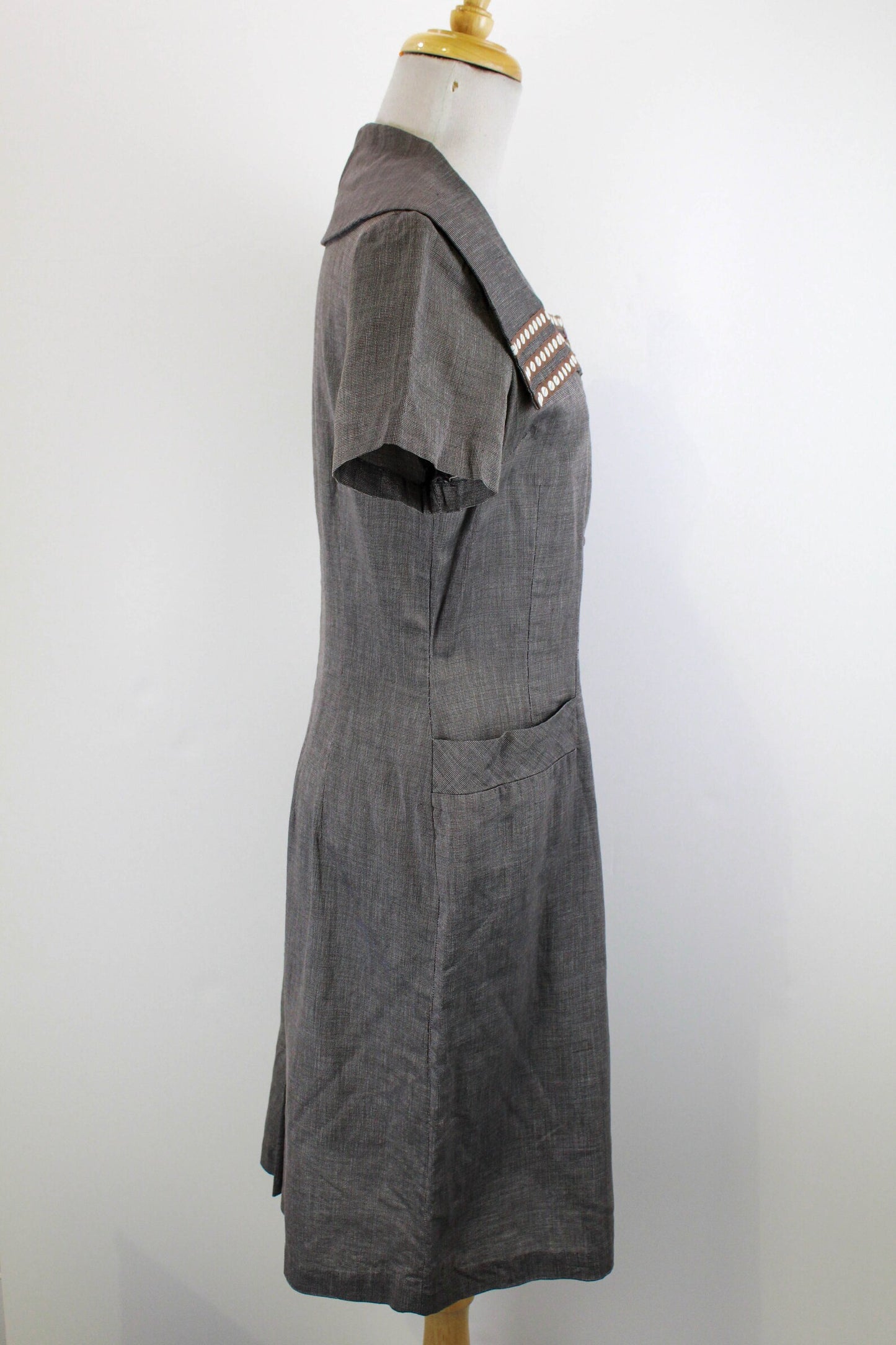 Vintage 1950s Brown Check Shirt Dress with Collar and Burgundy Buttons, Medium