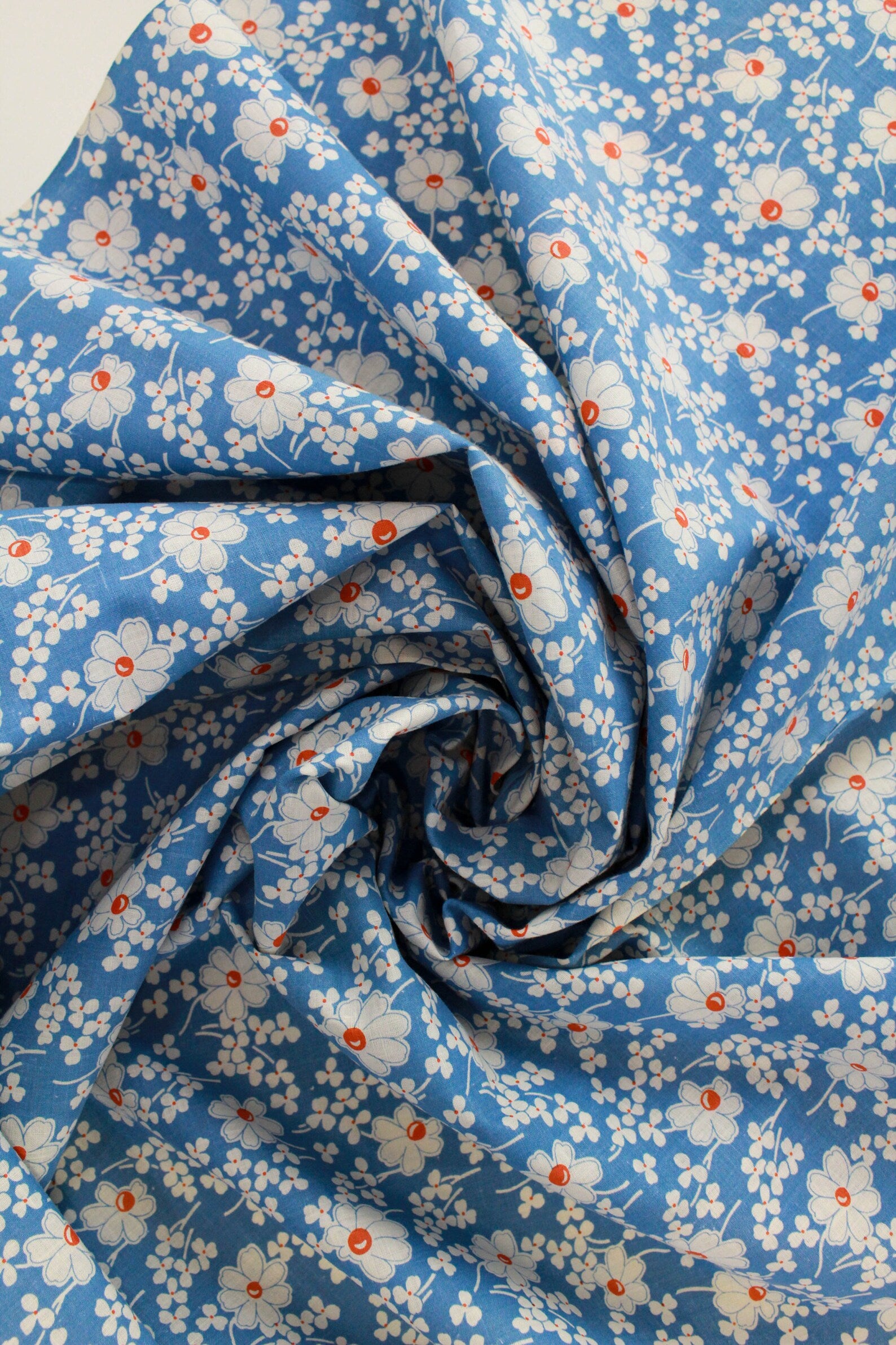Vintage 1930s Blue & White Calico Floral Print Cotton Fabric, 10+ Yards