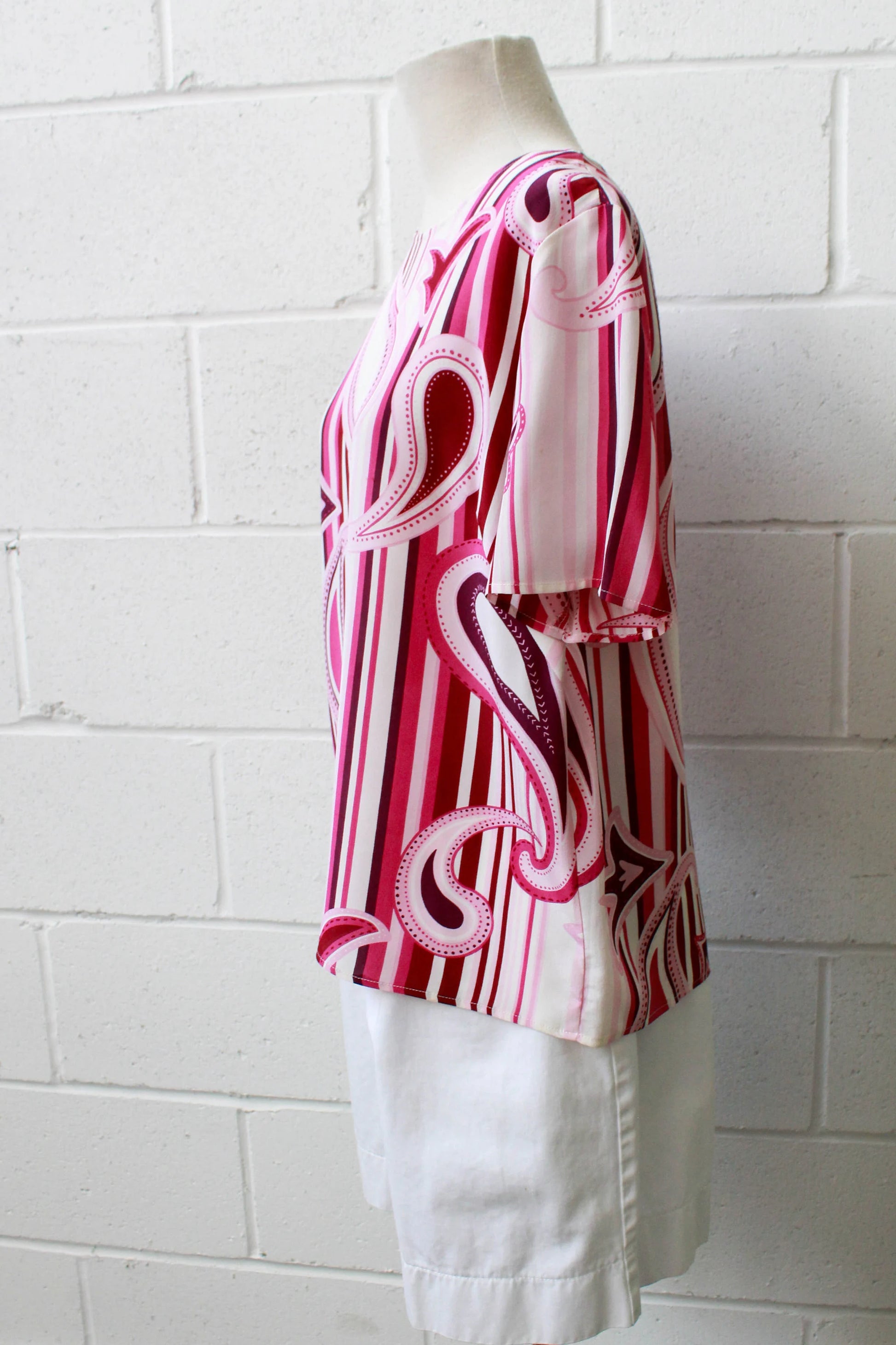 Vintage 1990s Louis Féraud Pink Paisley Stripe Short Sleeve Silk Top, Medium