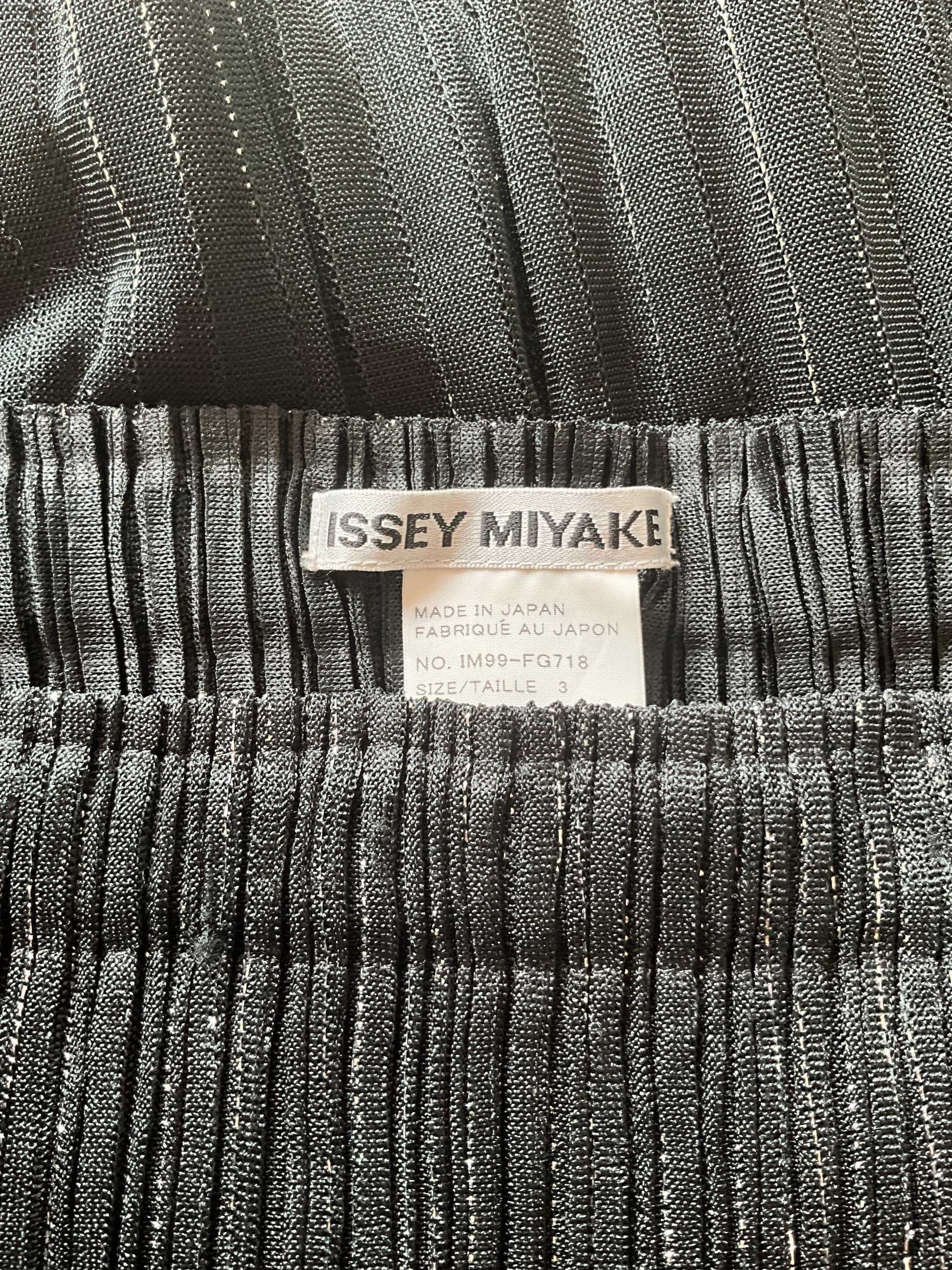 Vintage 1990s Issey Miyake Black and Silver Metallic Pleated Maxi Skirt, Medium 