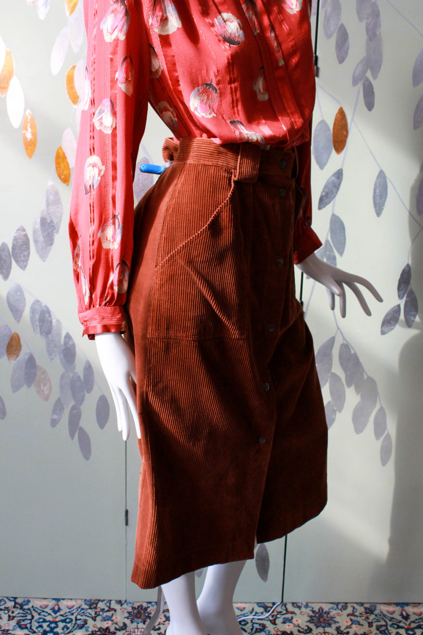 1980s Krizia brown corduroy snap front skirt with large pockets, wide belt loops,  midi length straight fit