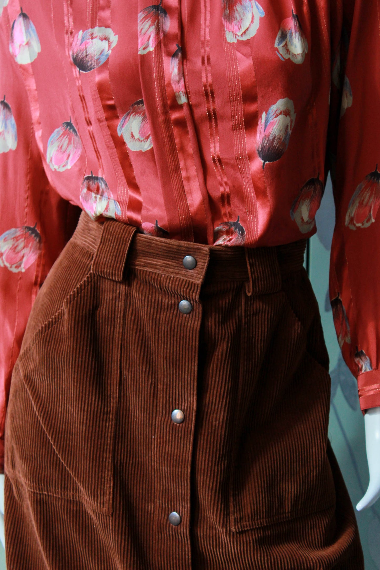 1980s silk tulip print blouse with high collar, centre front pleat, copper/red silk satin 