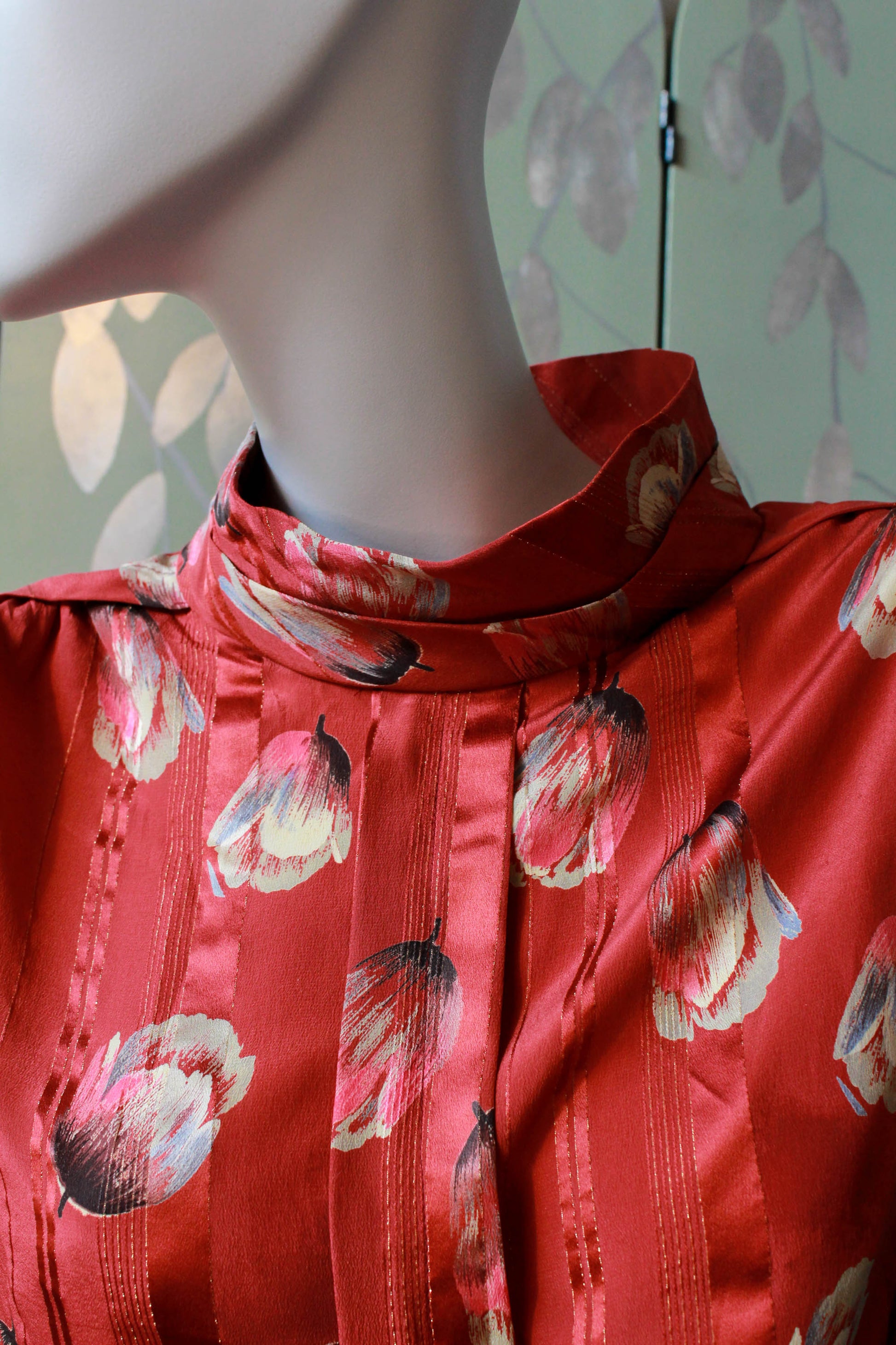 1980s silk tulip print blouse with high collar, centre front pleat, copper/red silk satin 