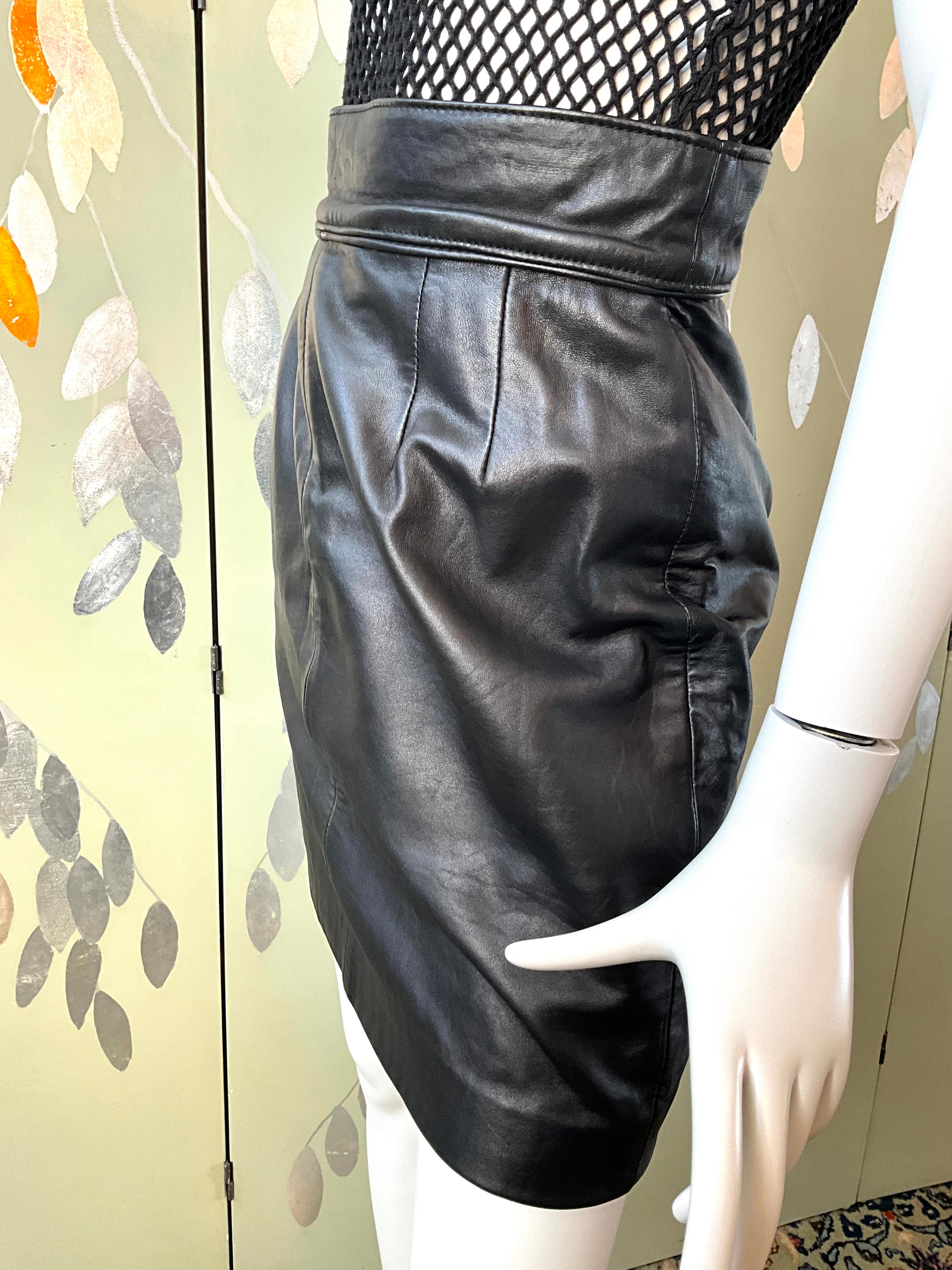 Vintage 1980s Black Leather Mini Skirt, Medium 