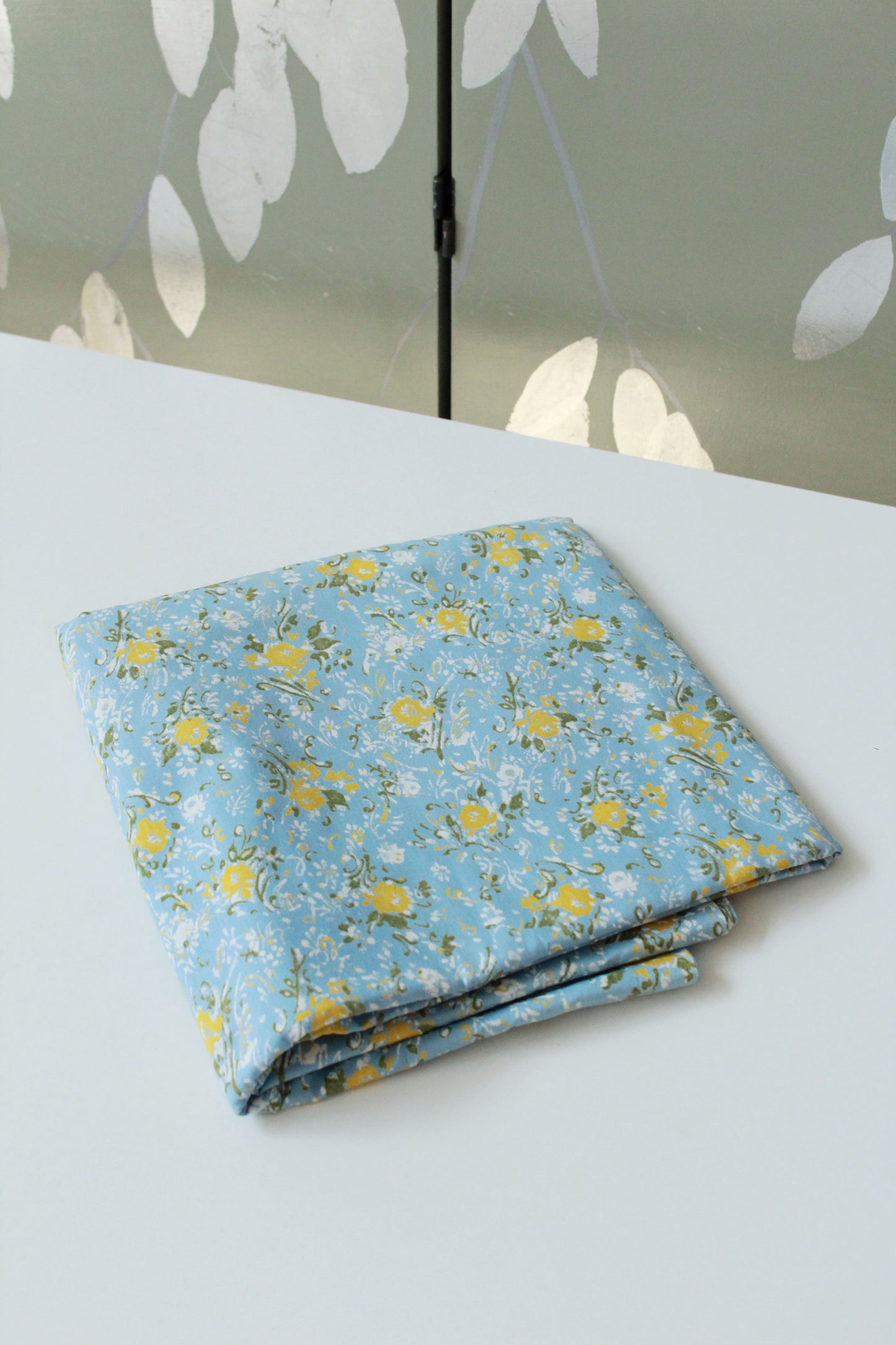 Vintage 1960s Deadstock Floral Print Cotton Fabric, Light blue/yellow/white, 5 Yards, Vintage Summer Fabric