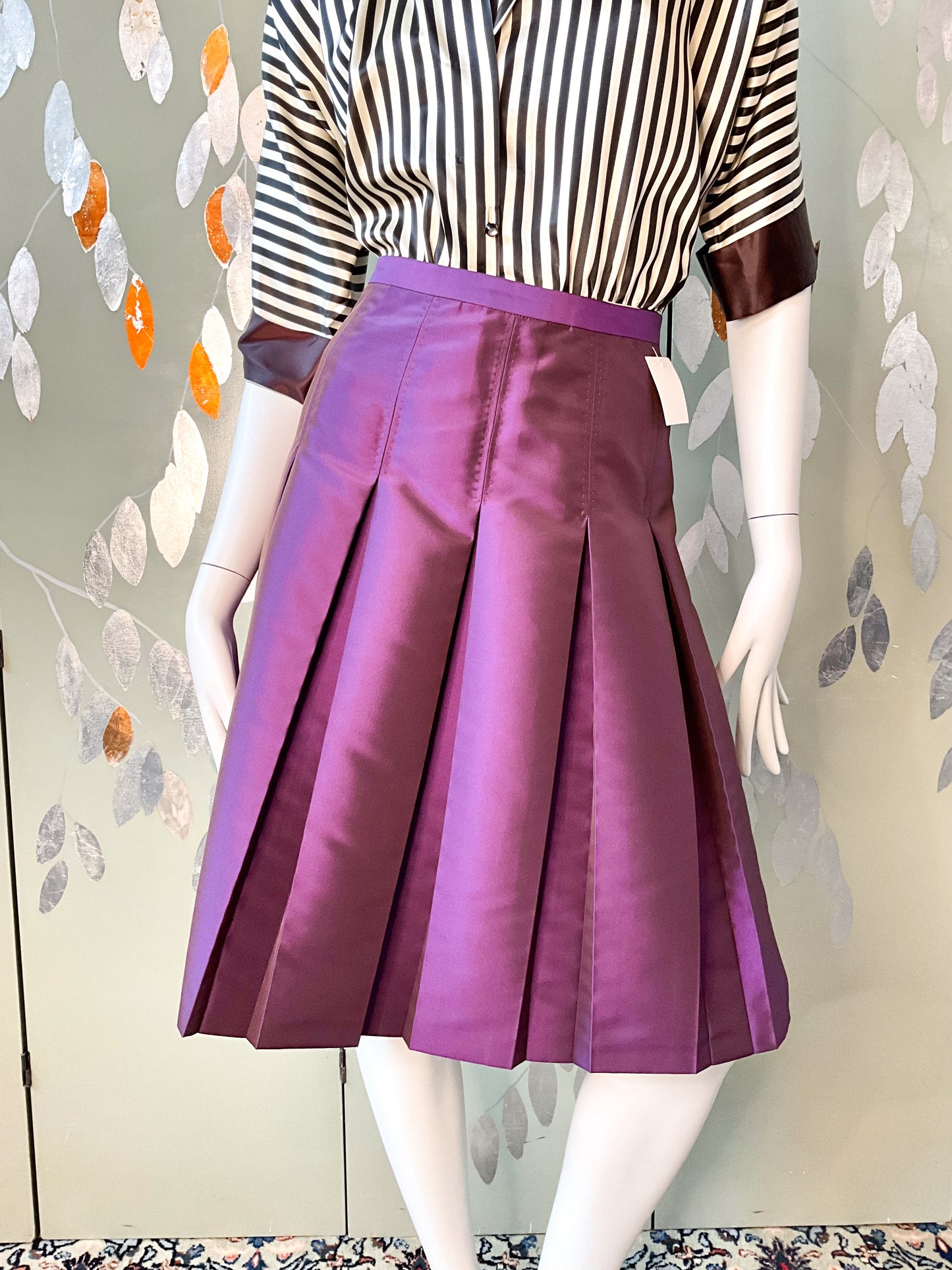 2010s Moschino Purple Silk Taffeta Box Pleated Skirt, W32
