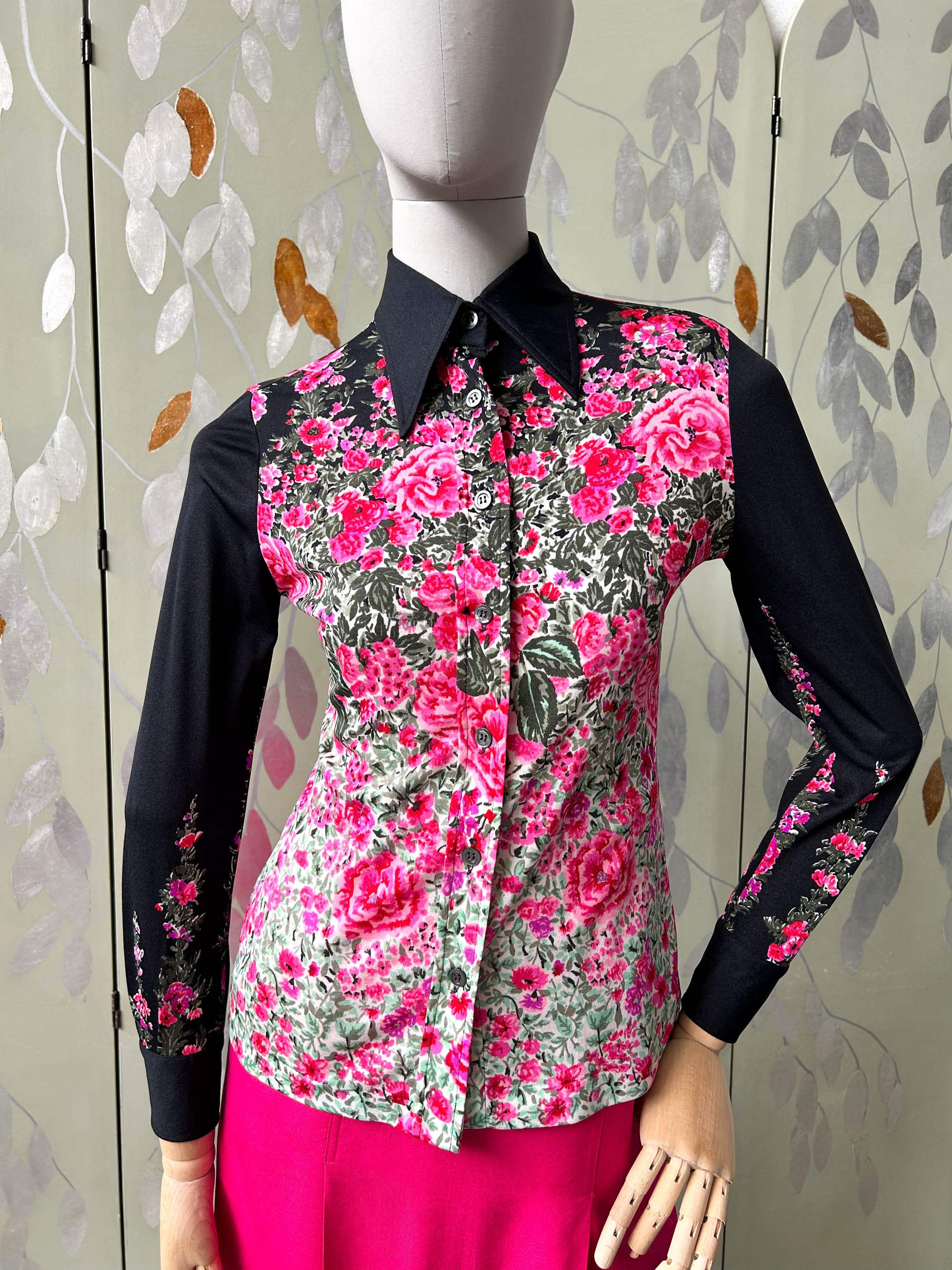 Popular Vintage Carlisle Pink Floral Silk Blouse - 2