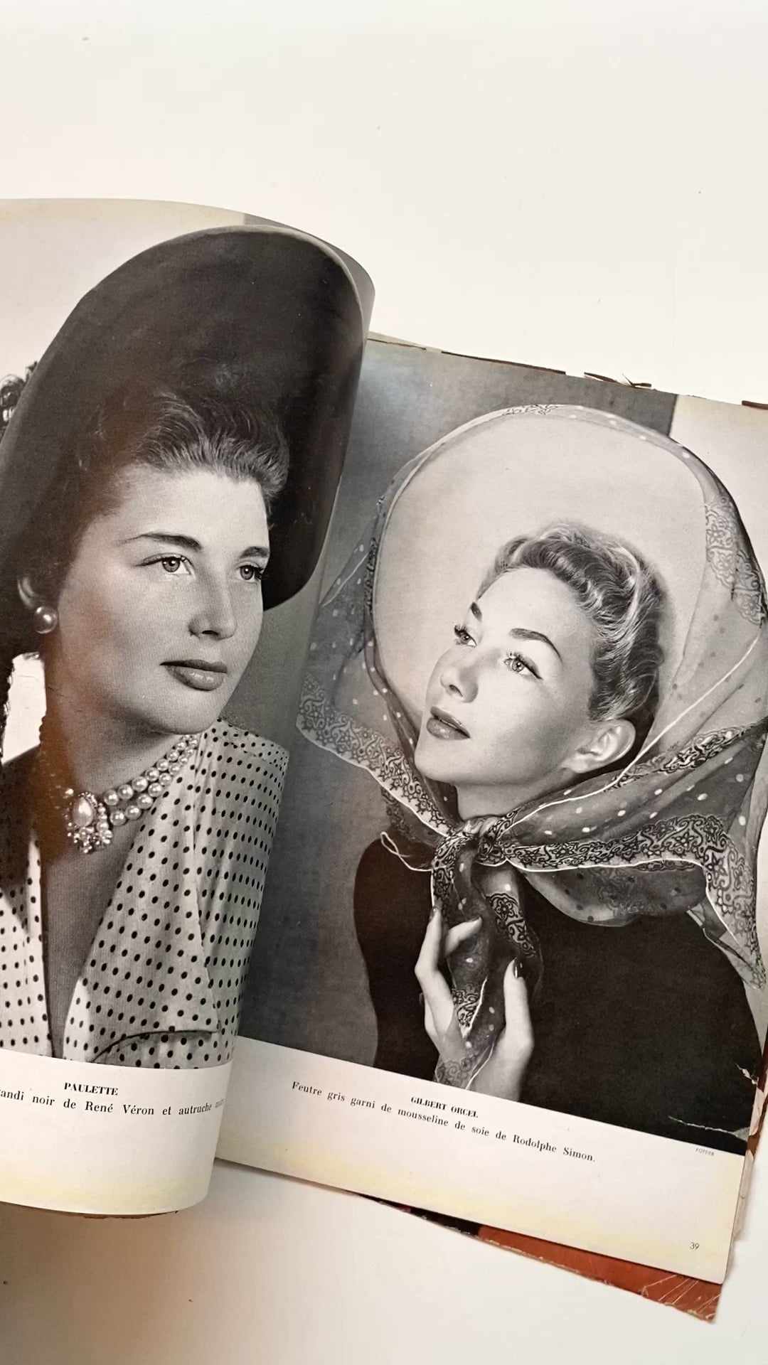 Vintage French Fashion Magazine, Chapeaux de Paris No.5 Summer 1947