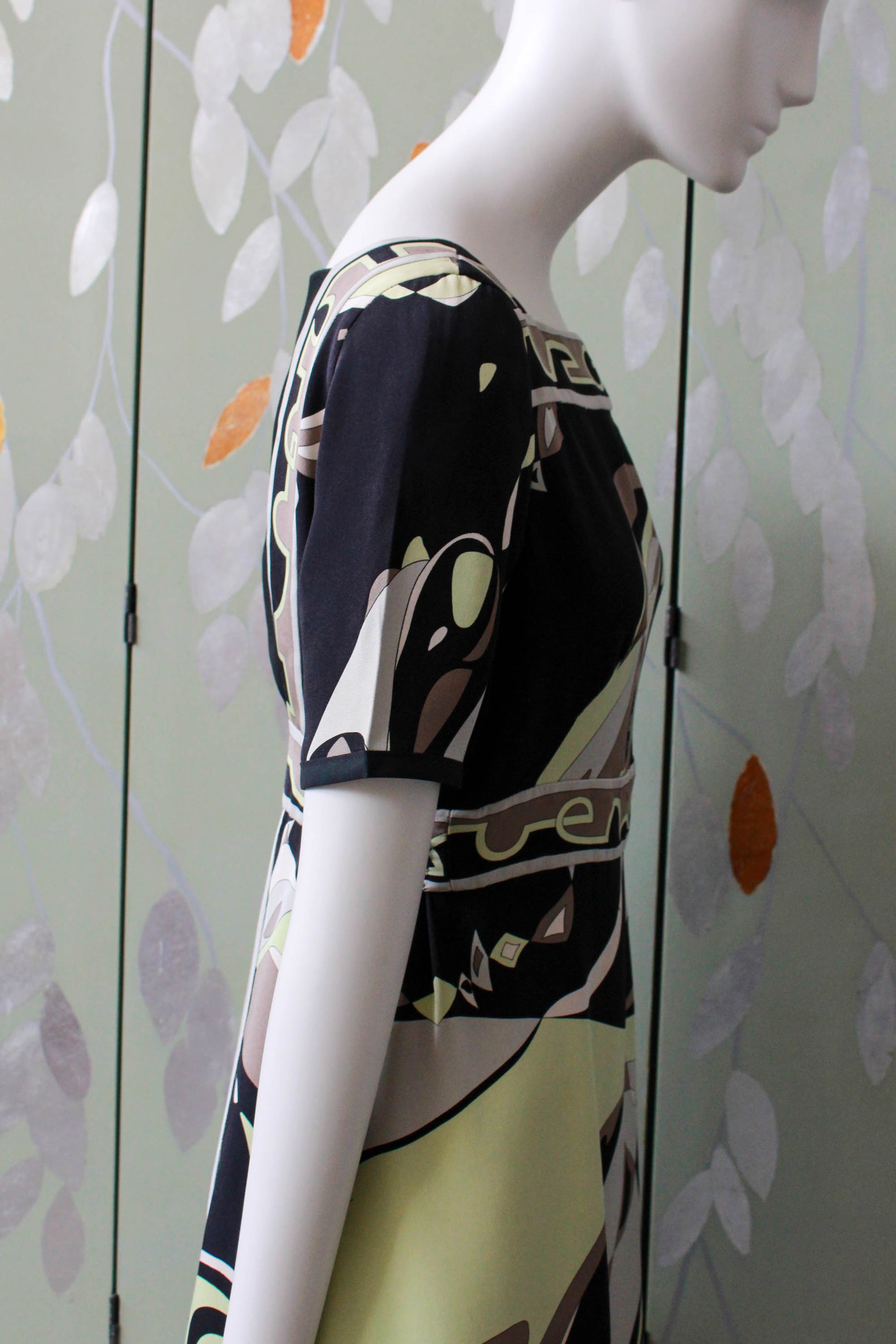 Vintage Pucci Green and Brown Print A Line Dress, S/M – Ian Drummond Vintage Vintage Pucci Green and Brown Print A Line Dress, S/M – Ian Drummond Vintage