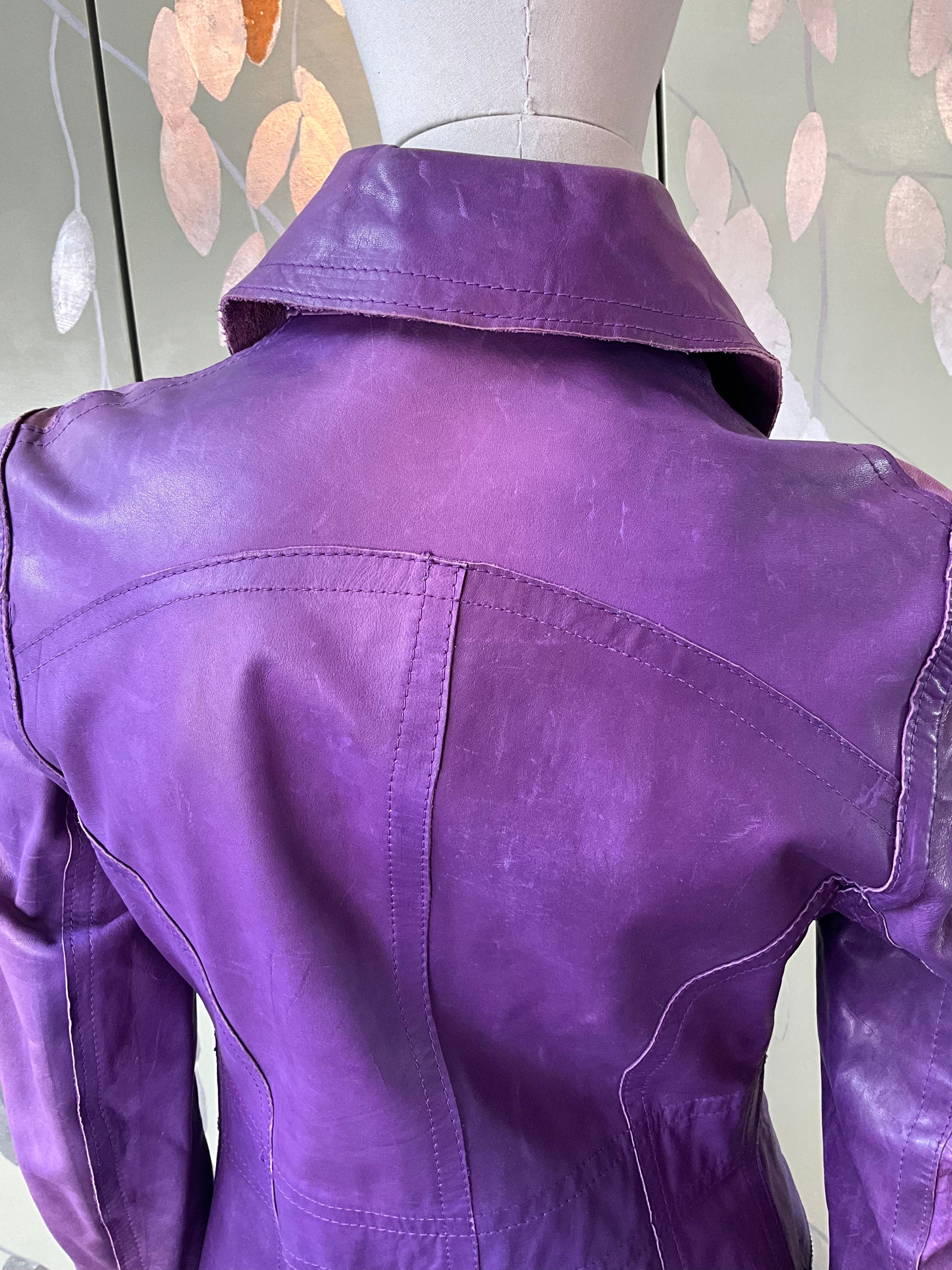 Vintage 1970s Purple Leather Snap Front Coat, XS