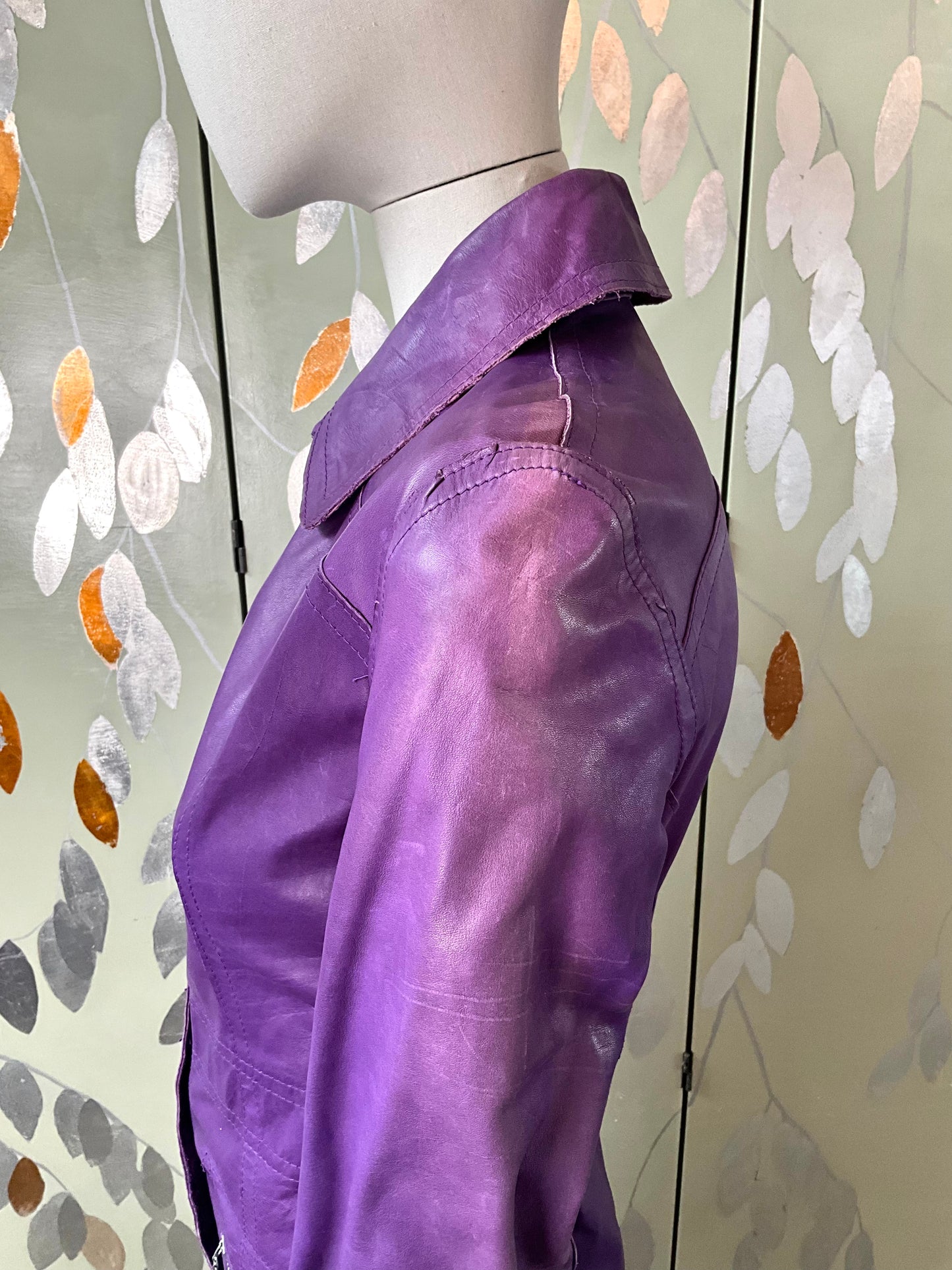 Vintage 1970s Purple Leather Snap Front Coat, XS