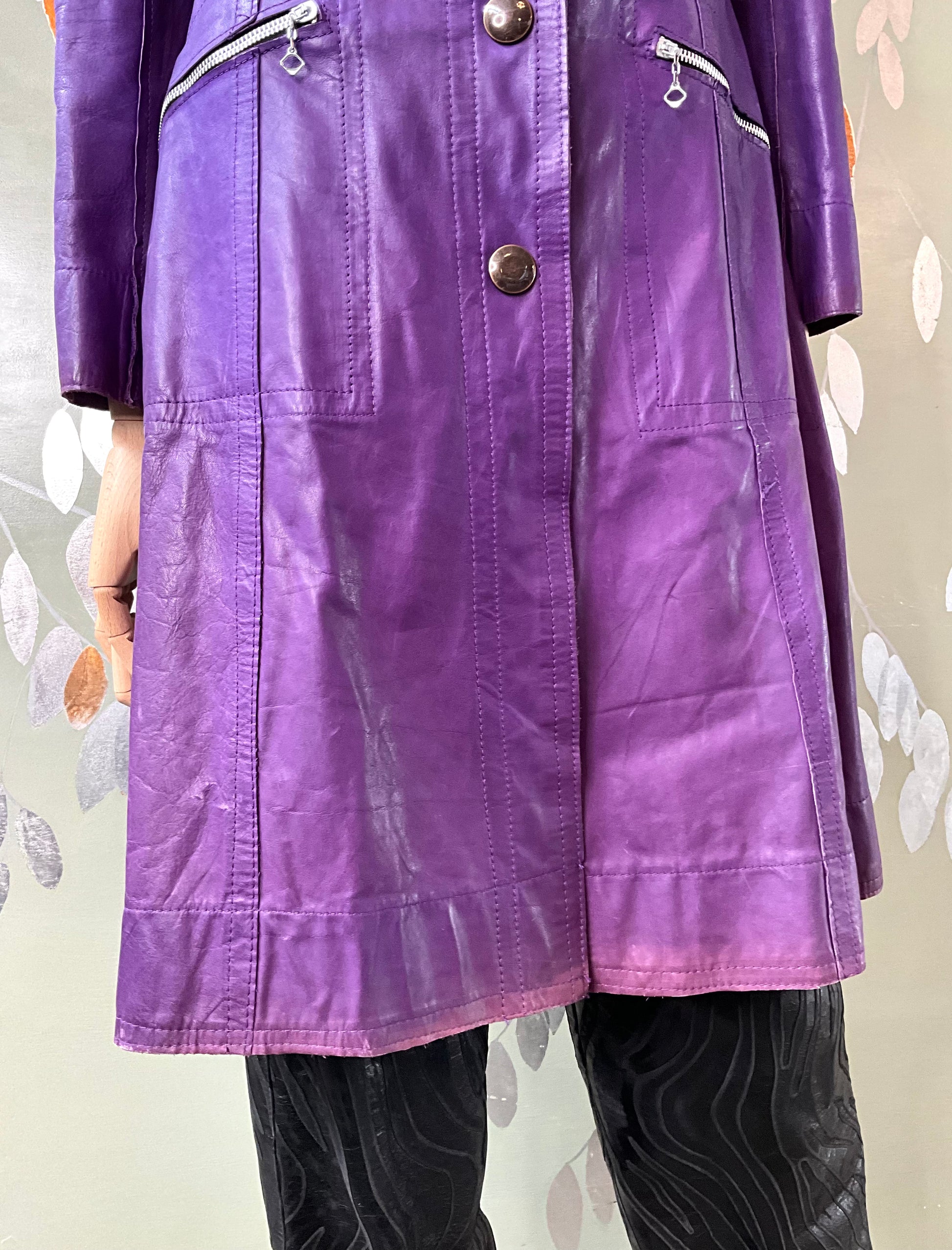 Vintage 1970s Purple Leather Snap Front Coat, XS