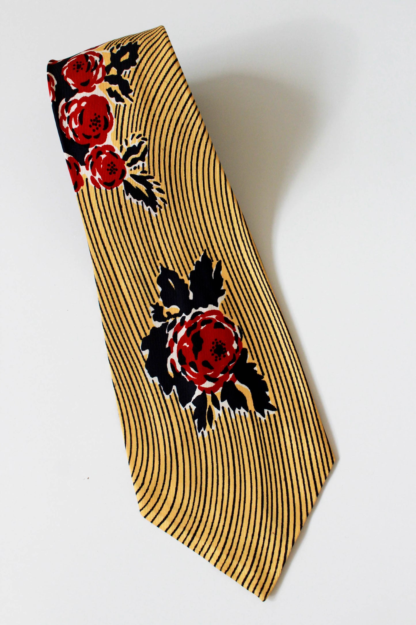 1940s Rose Print Rayon Necktie