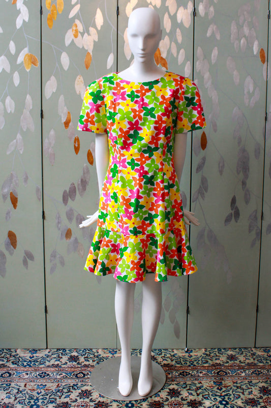 1980s vintage Scaasi flower print dress, bright green, yellow, orange and pink floral print raw silk dress with flutter hem, short sleeves