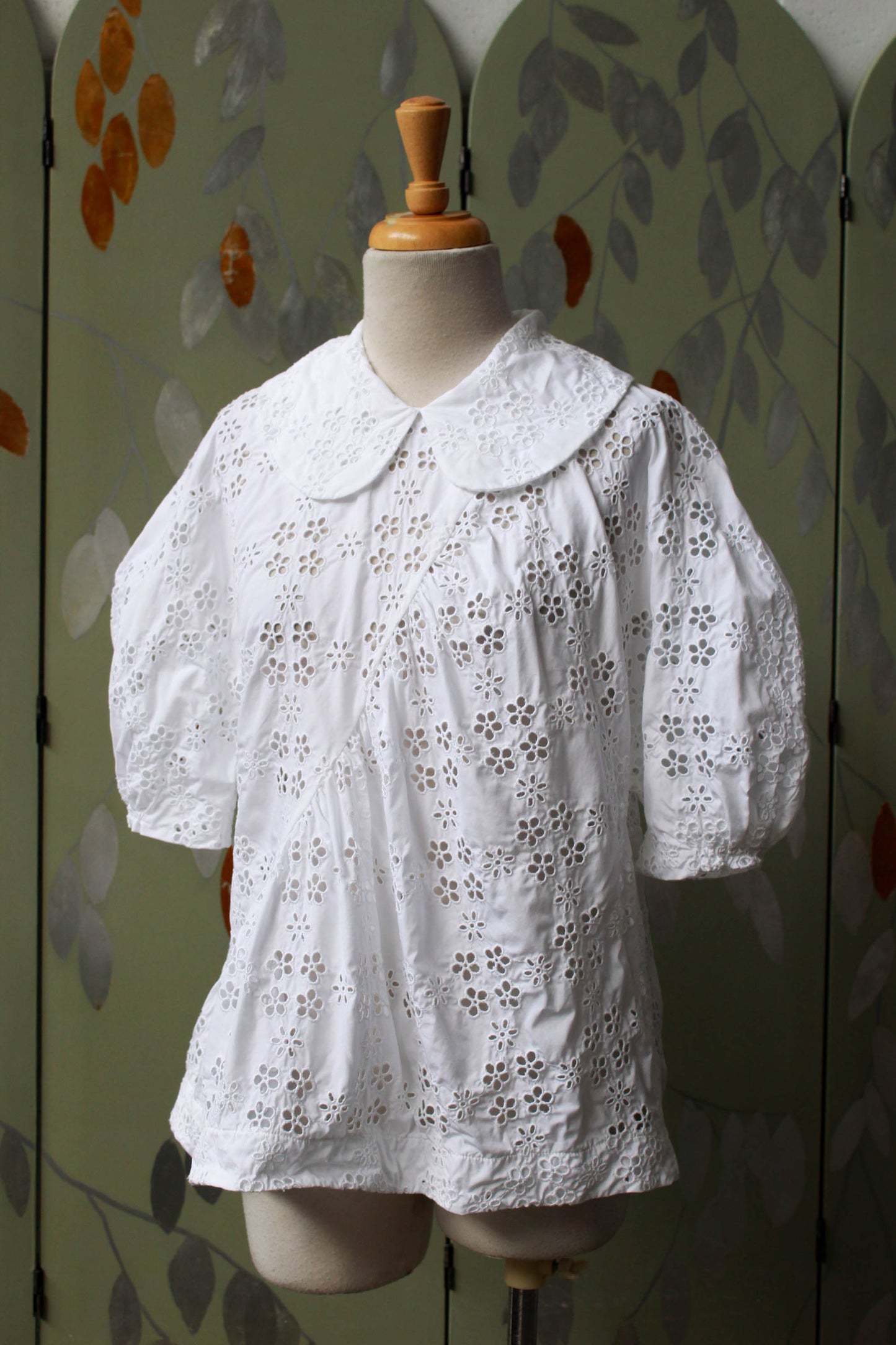 Simone Rocha Eyelet Floral Lace Blouse with Peter Pan Collar, Medium
