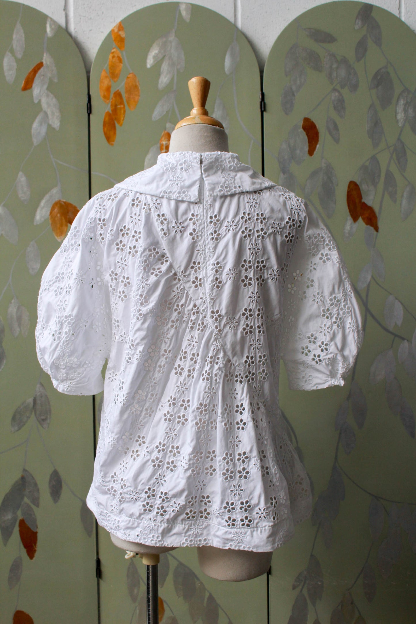 Simone Rocha Eyelet Floral Lace Blouse with Peter Pan Collar, Medium