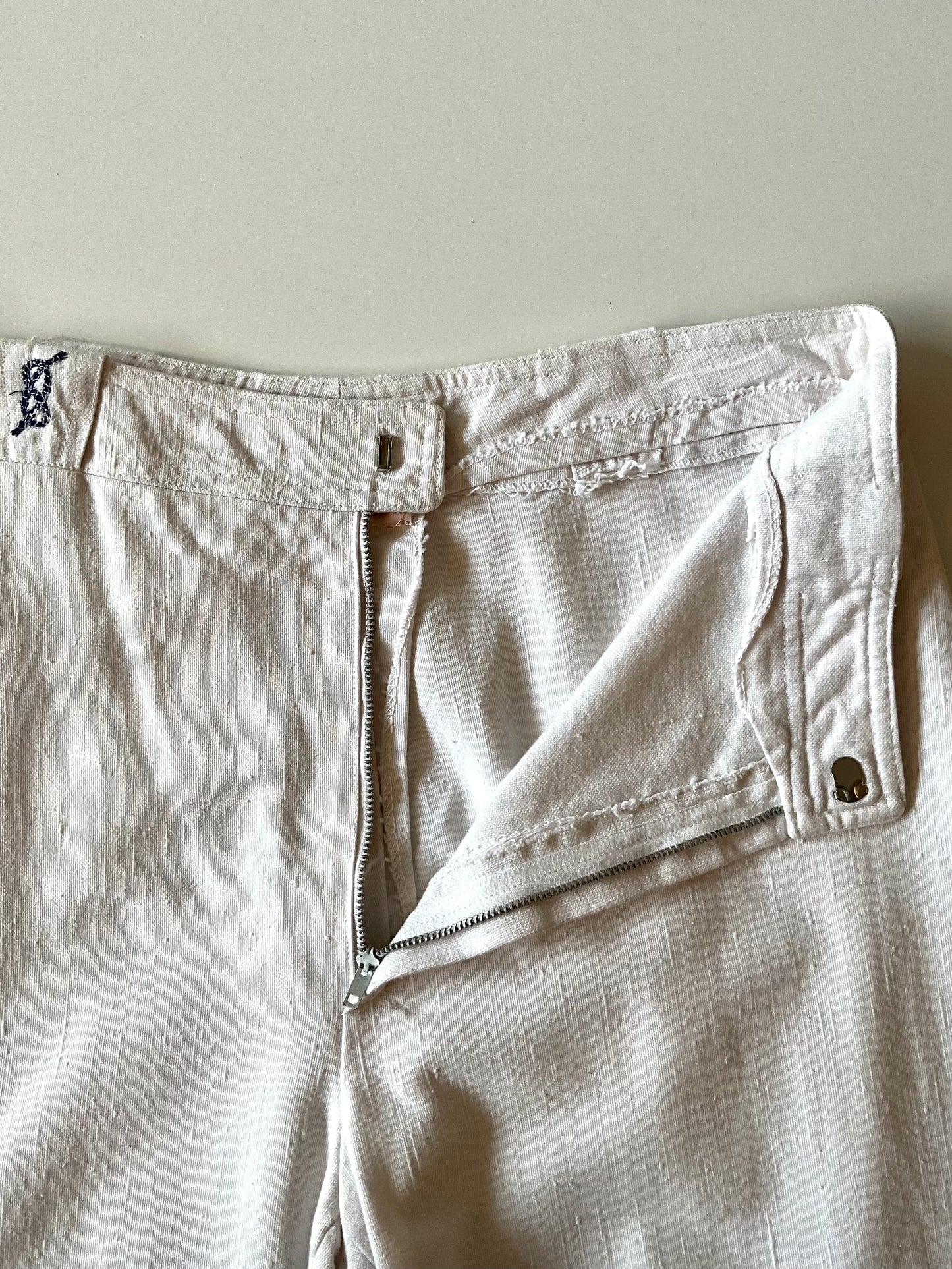 Vintage 1980s Les Copains White Cotton Straight Leg Embroidered Pants, W29