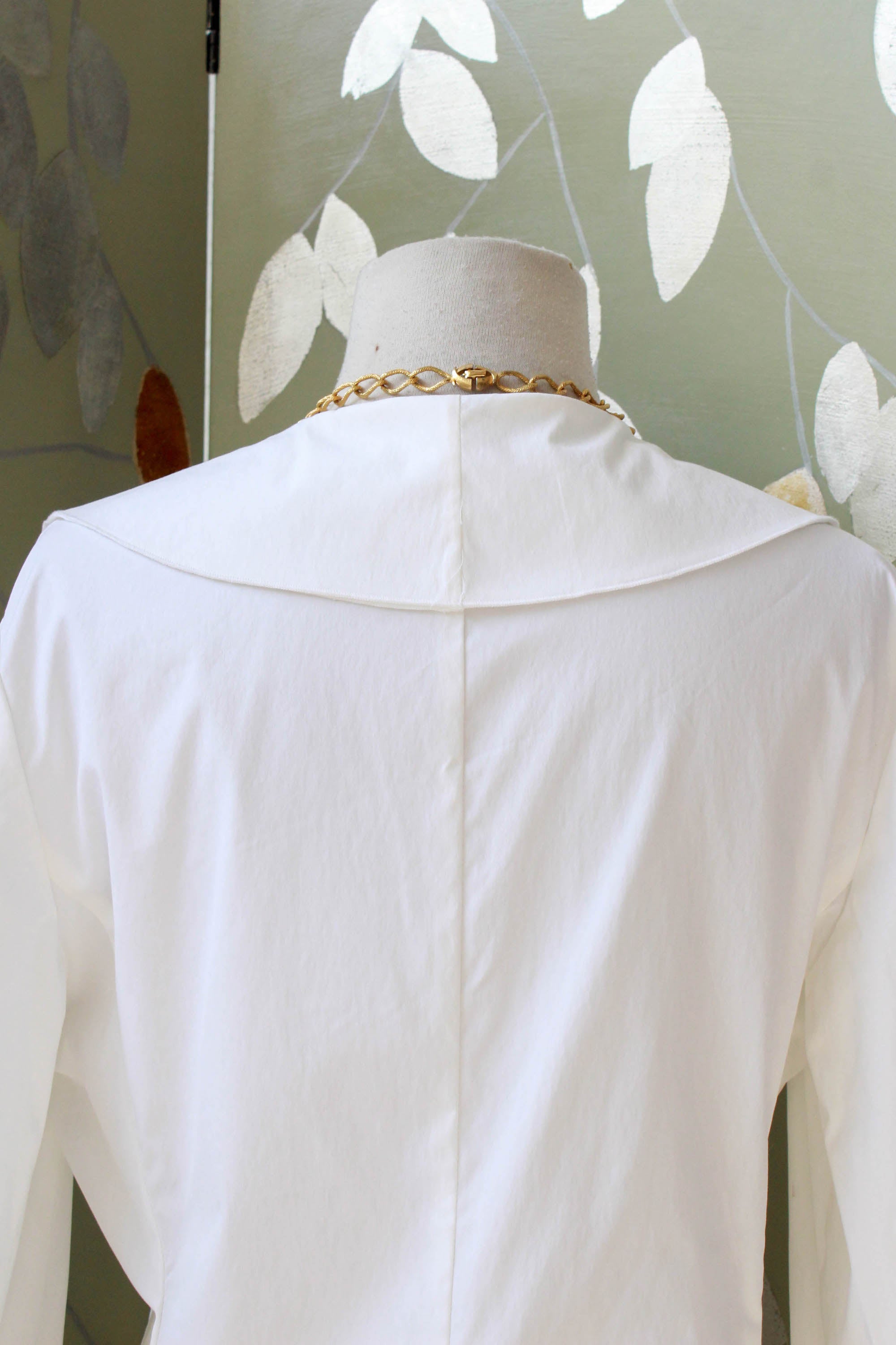 Designer Shawl Collar White Cotton Blouse, Small – Ian Drummond