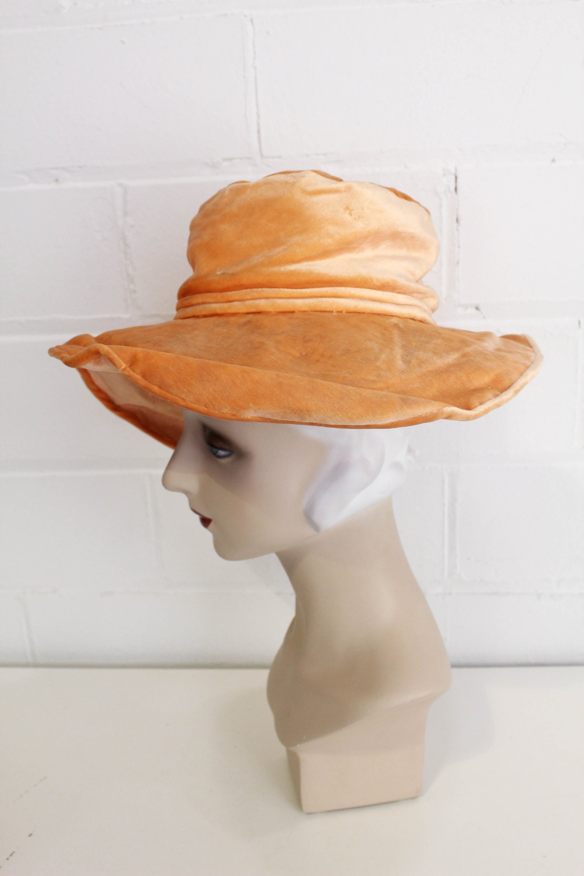 1920s peach silk velvet cloche wide brim hat art deco flapper hat