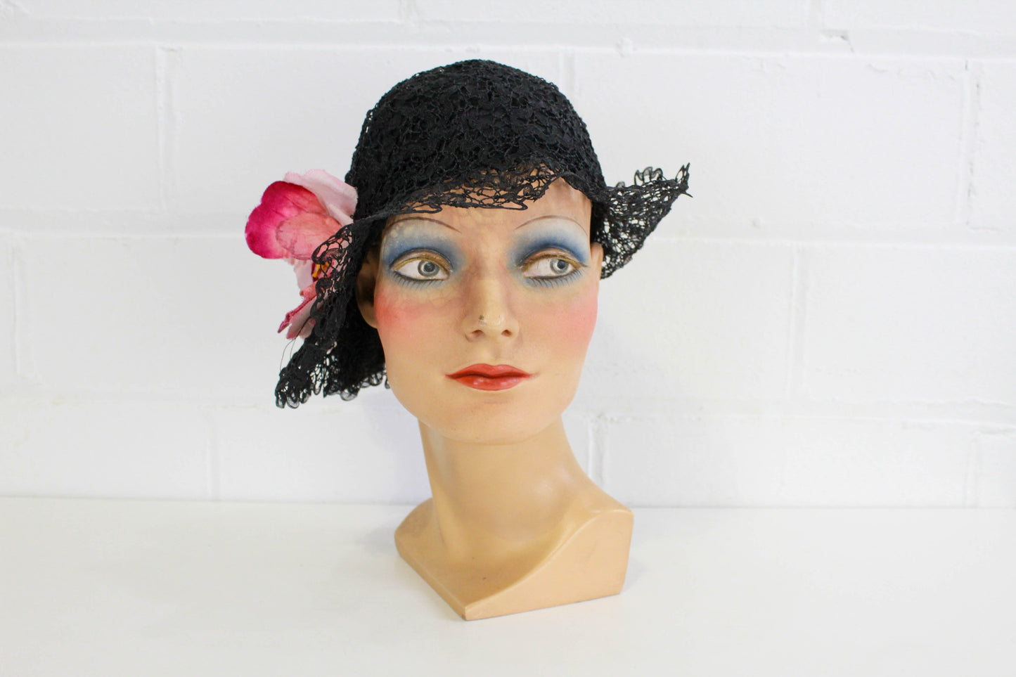 1920s reproduction horsehair flower applique hat