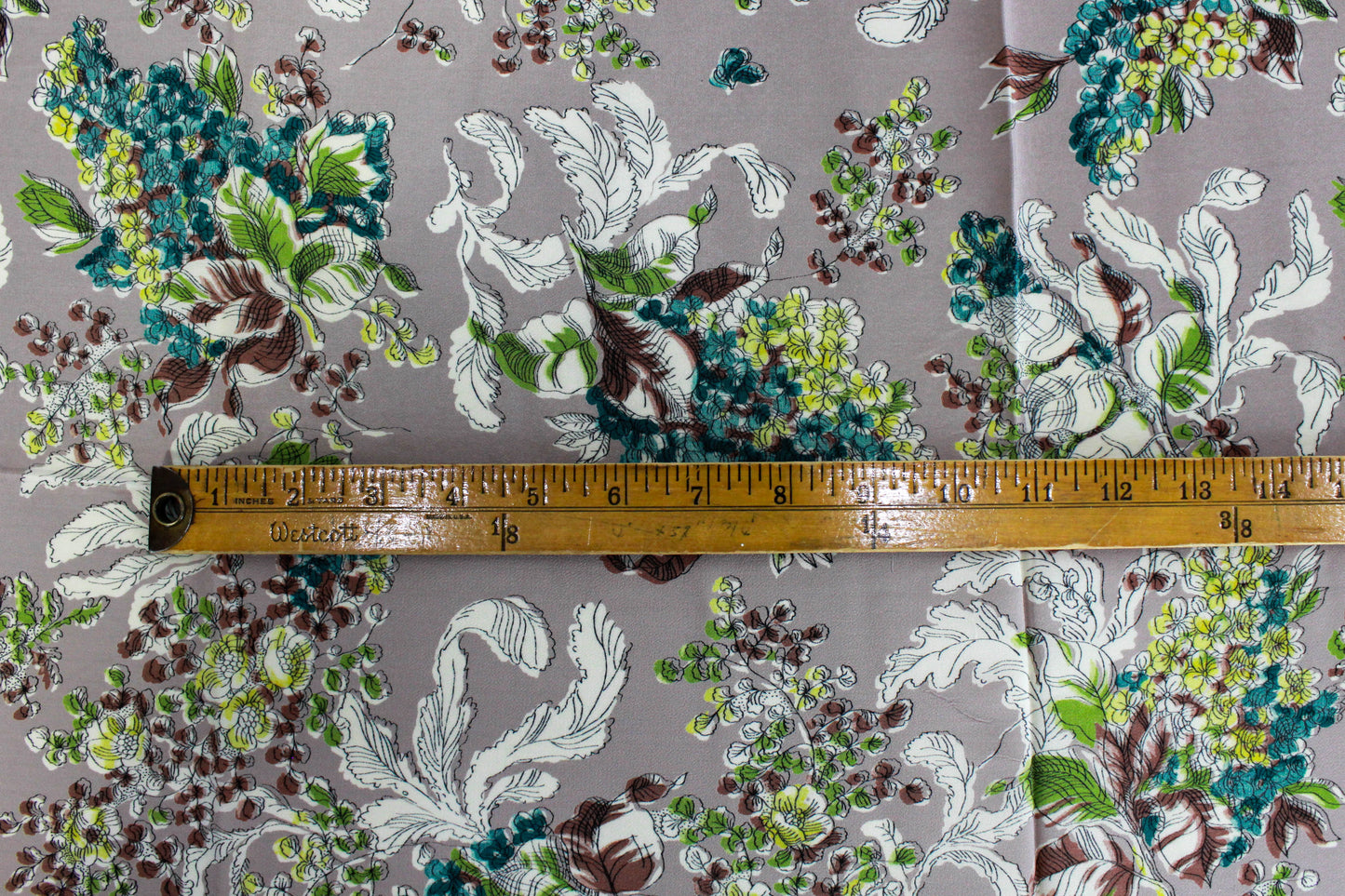 1940s mauve and green floral print rayon sewing fabric 