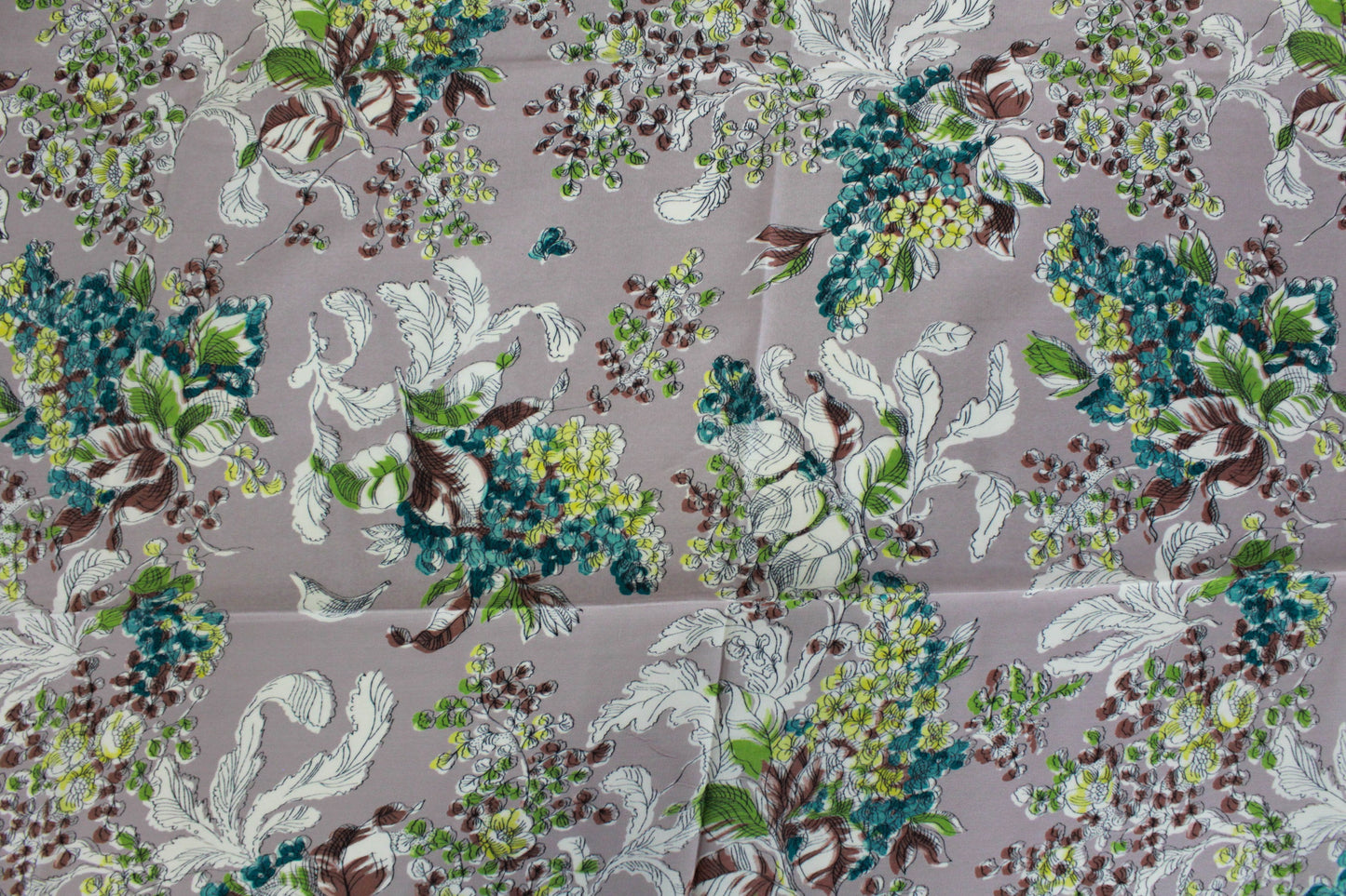 1940s mauve and green floral print rayon sewing fabric 