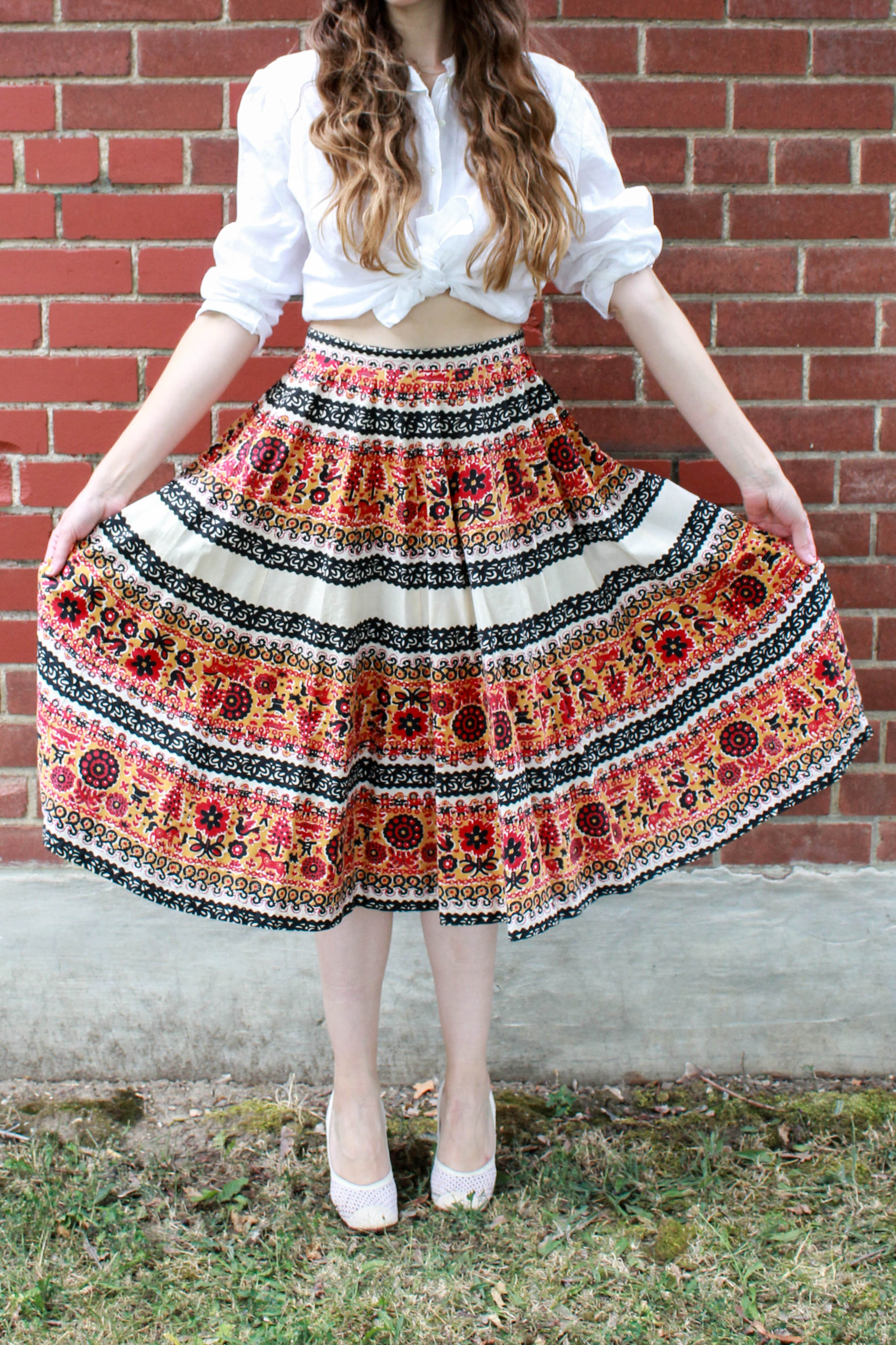 1950s Novelty Border Print Skirt 16 Panels Waist 26