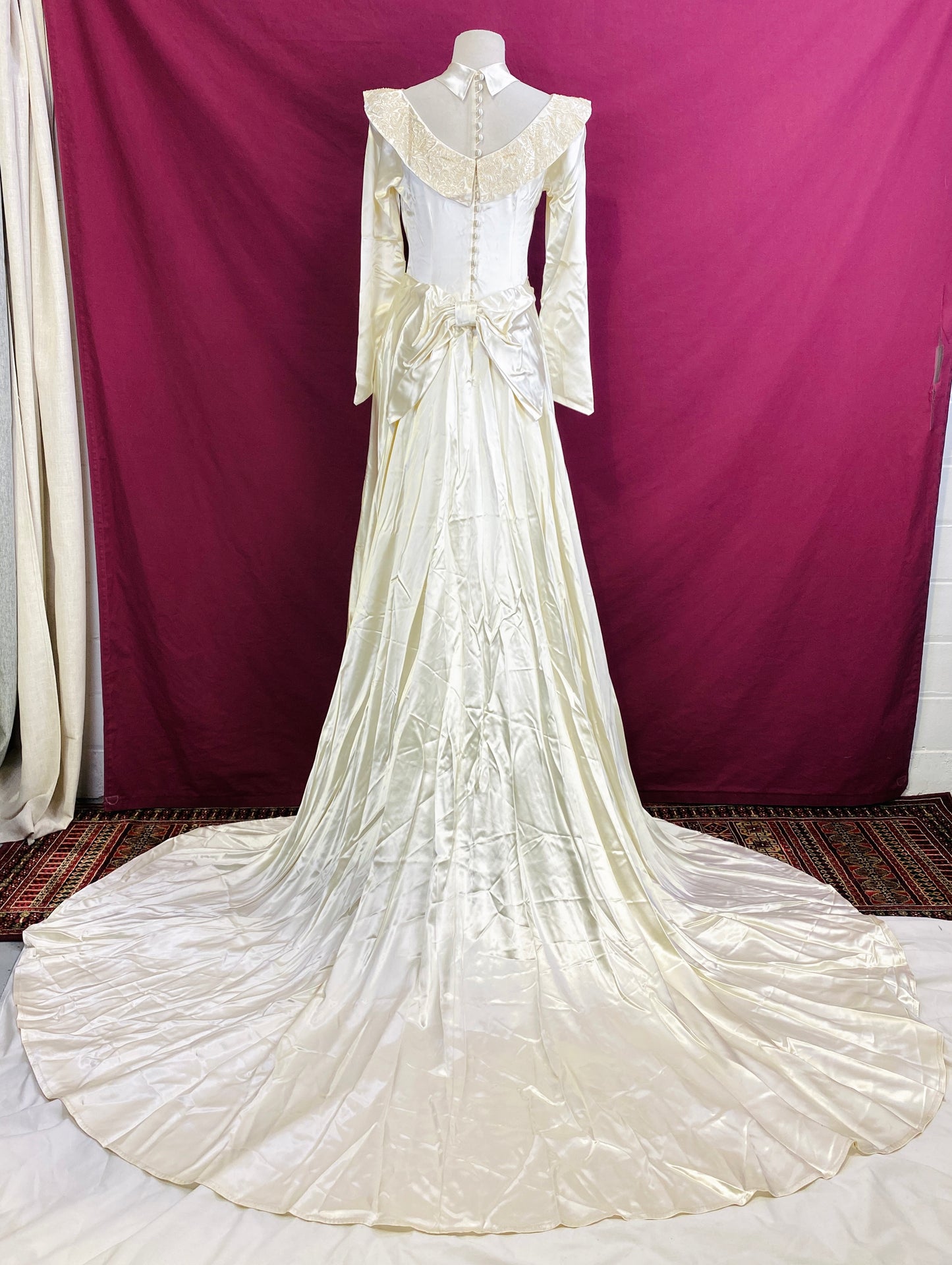 Vintage 1950s Liquid Satin Long-Sleeve Wedding Dress with Embroidered Collar, B34