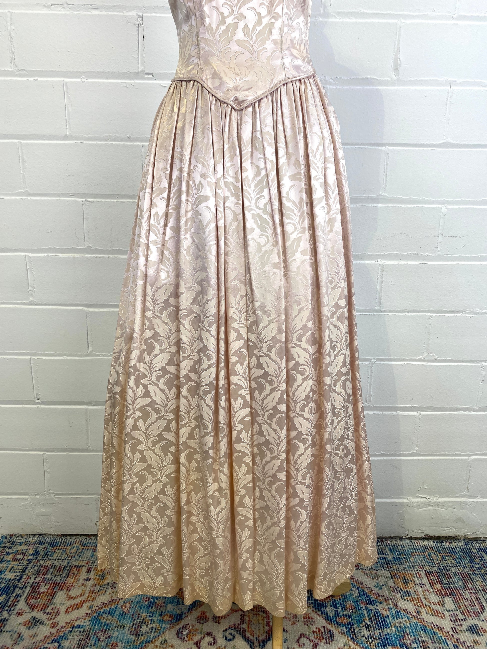 Vintage 1950s Pink Silk Brocade Sweetheart Gown, Small