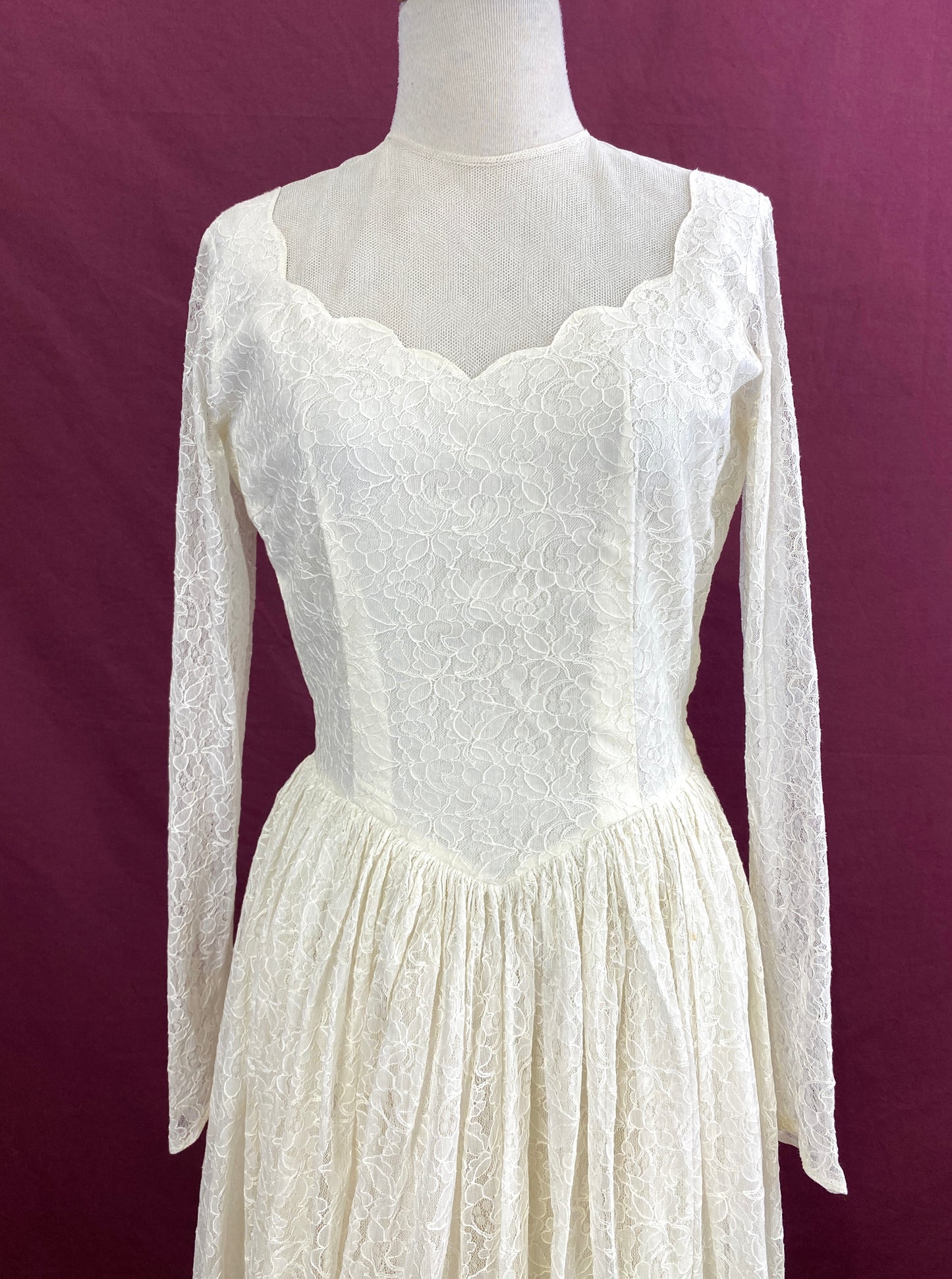 Vintage 1950s White Lace Long-Sleeve Wedding Dress, Small