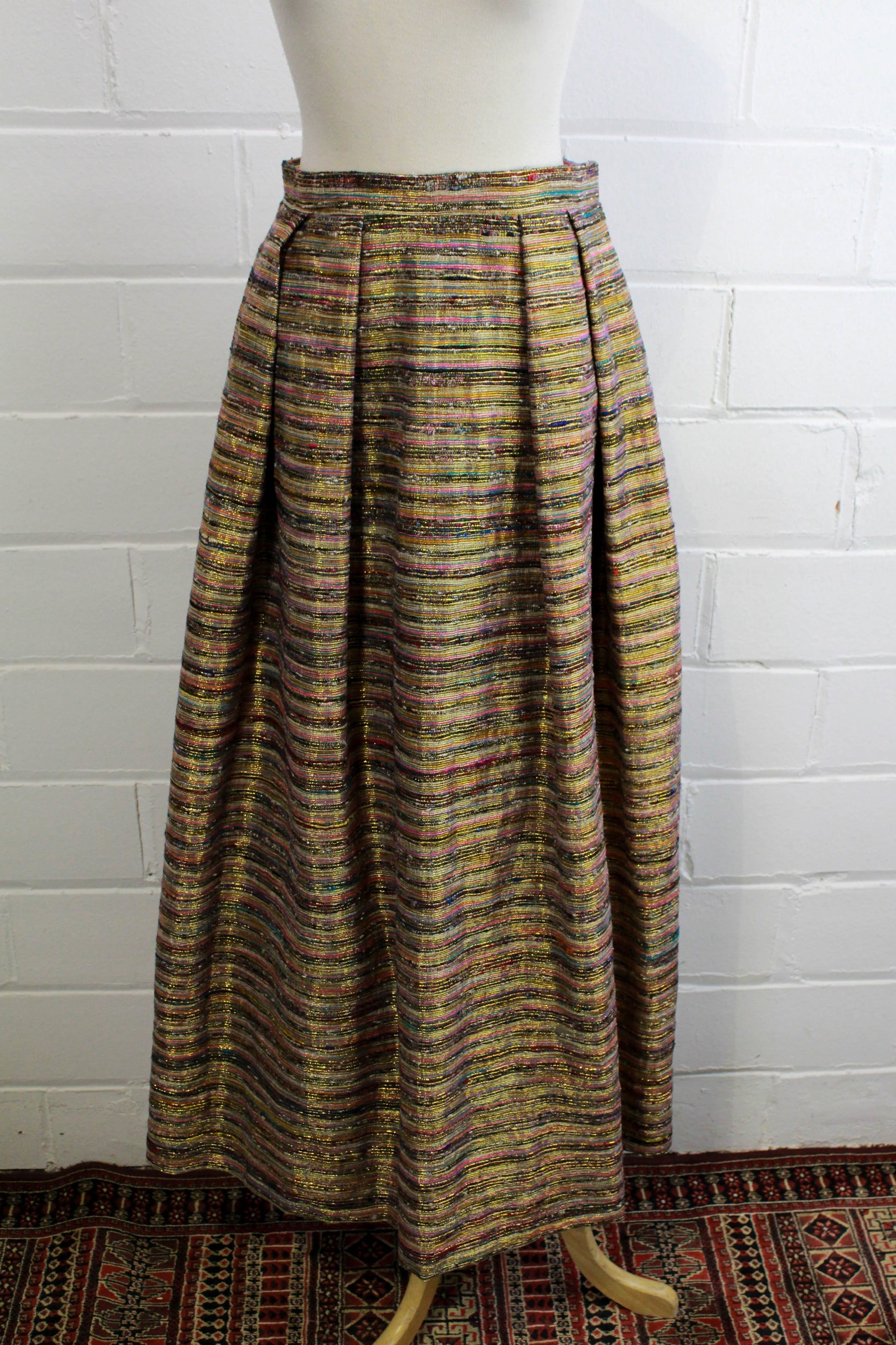 1970s metallic gold striped maxi skirt pleated waist, vintage holiday party front view