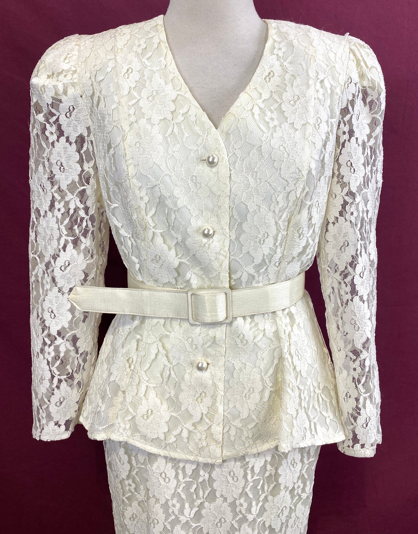 Vintage 1980s Cream Lace 2-Piece Skirt & Jacket Suit Set, Small