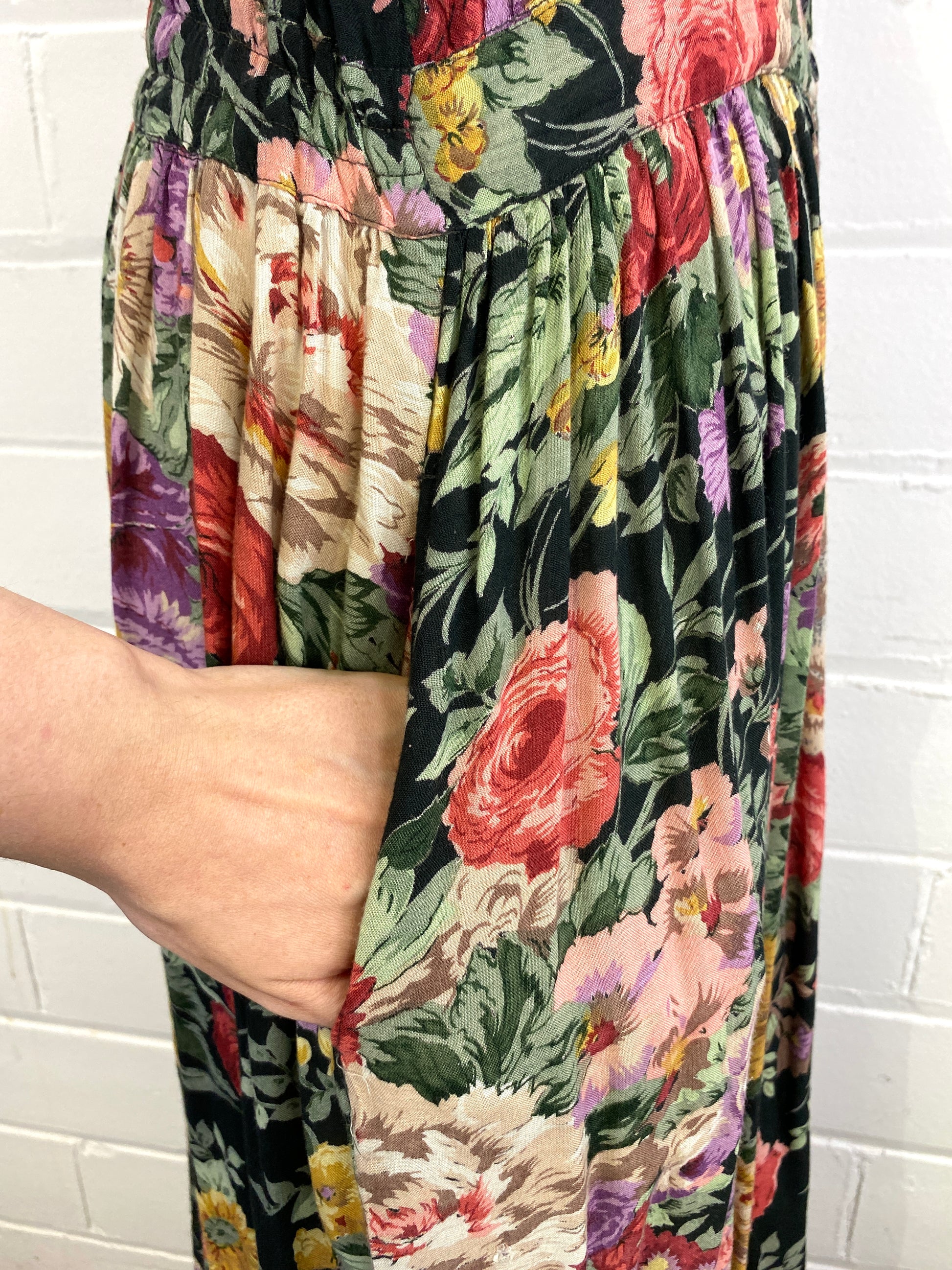 Vintage 1980s Floral Rayon Short Sleeve Dress, Medium 