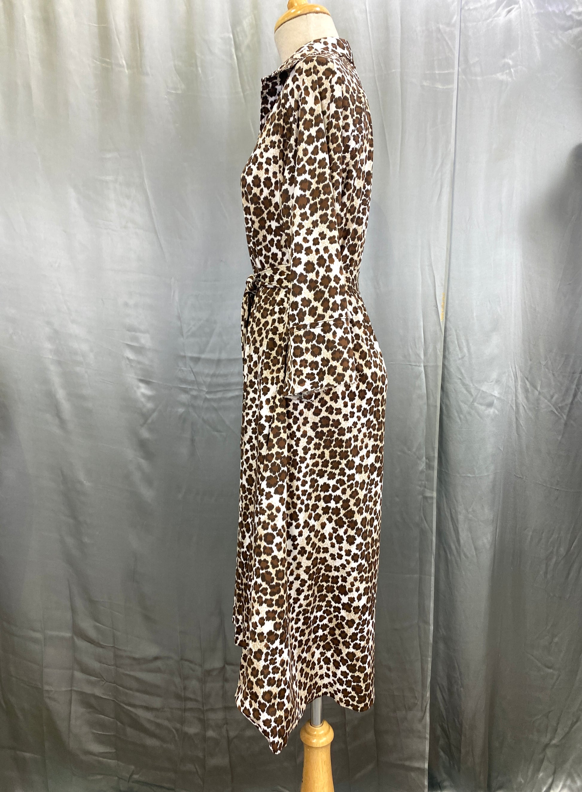 Vintage 1970s Leopard Print Poly Dress with Belt, M-L