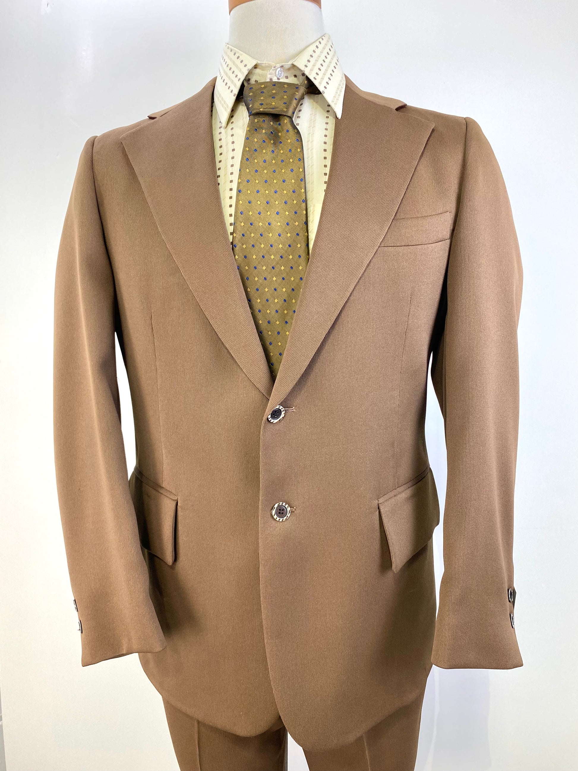 Early 1970s Vintage Deadstock Men's Suit, Brown Solid 2-Piece Poly-Twill Suit, Prestige Clothes, NOS