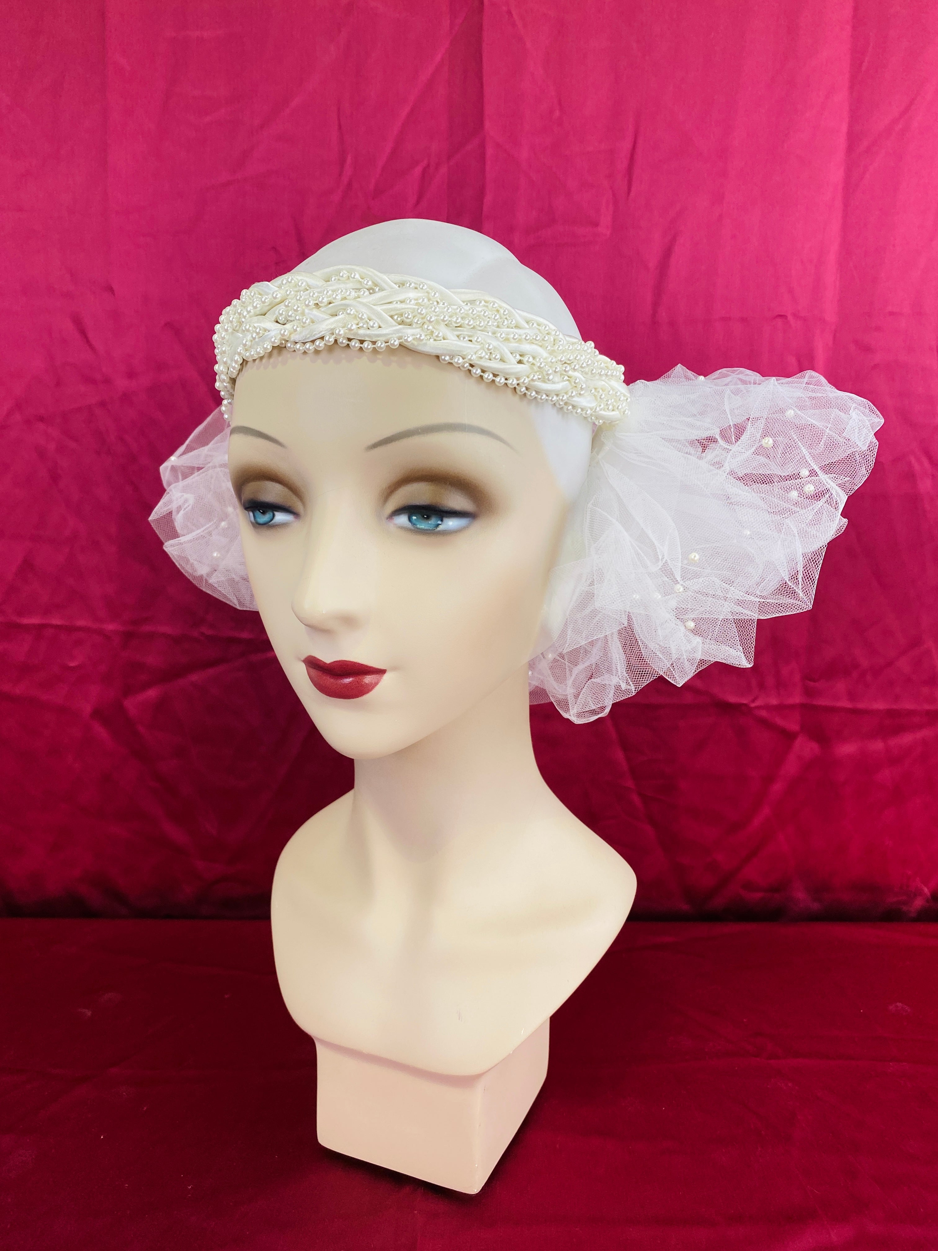 Vintage 80s/ 90s Braided Satin & Pearl Bridal Headpiece – Ian Drummond  Vintage