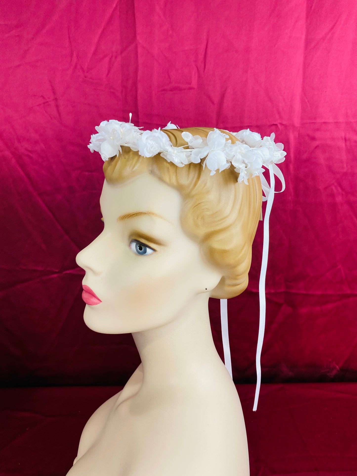 Vintage 80s/90s White Floral Bridal Wreath with Ribbon