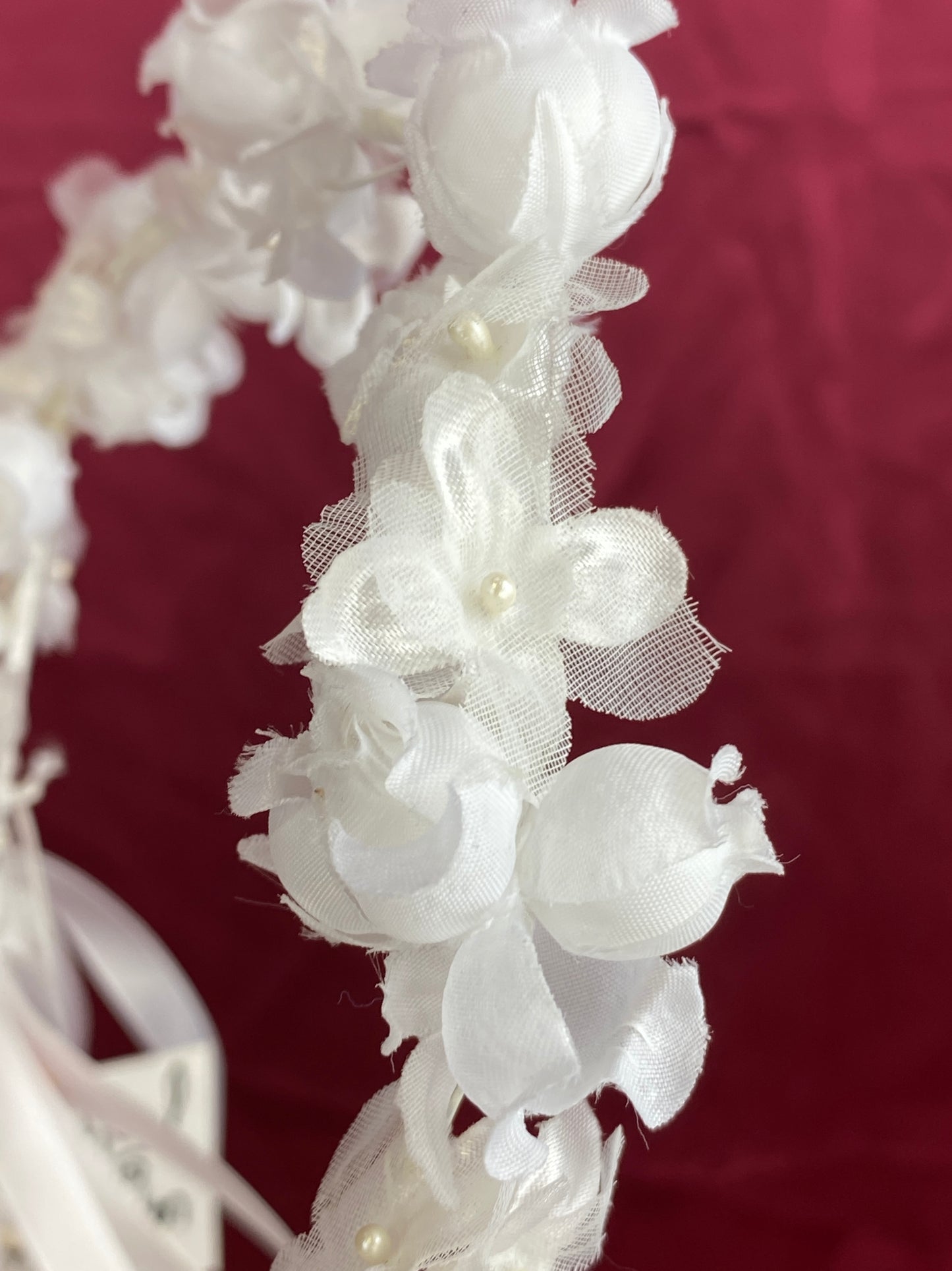 Vintage 80s/90s White Floral Bridal Wreath with Ribbon