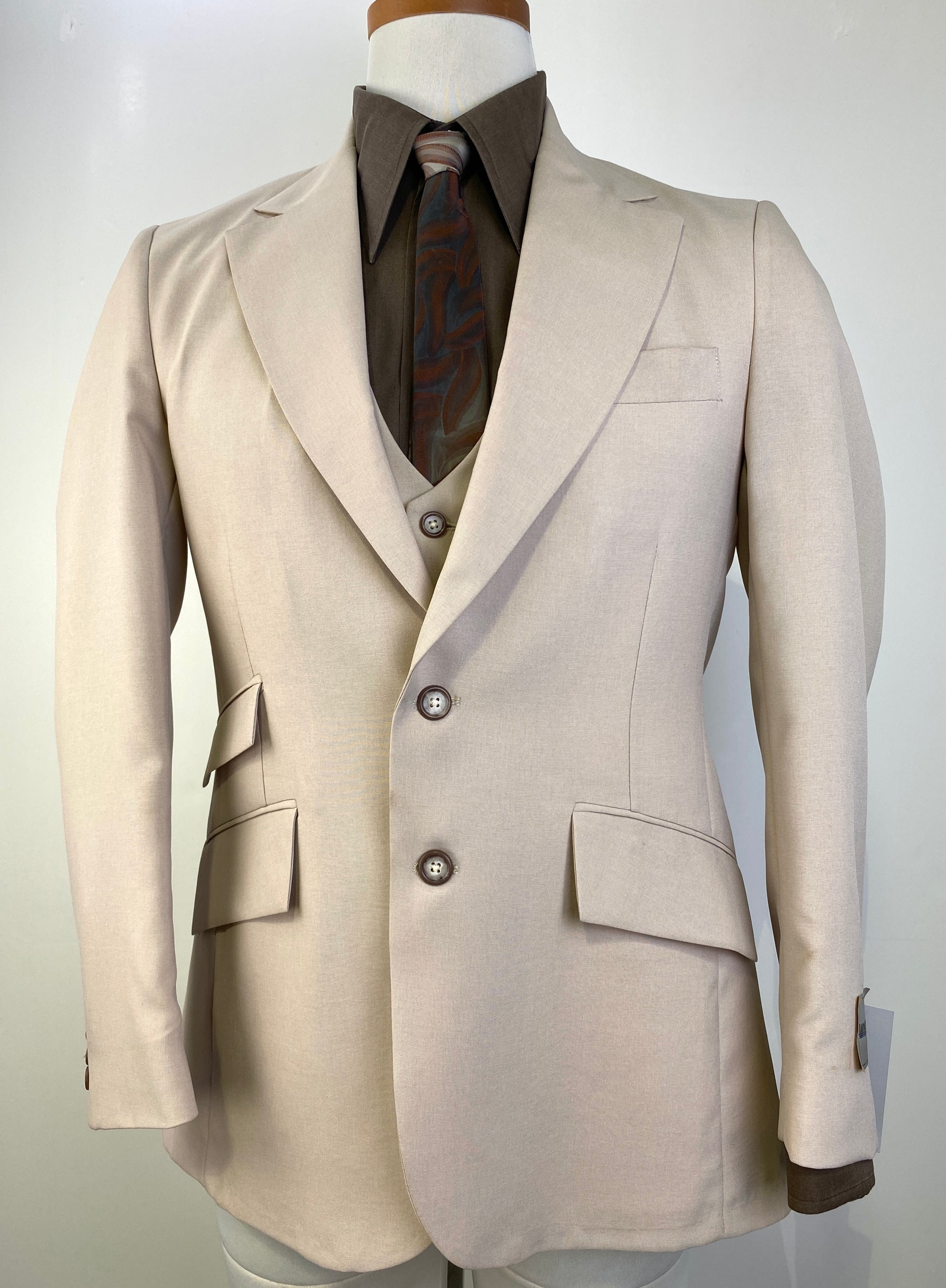 1980s Vintage Men's Poly Suit, Deadstock Beige 3-Piece Suit, NOS, C38