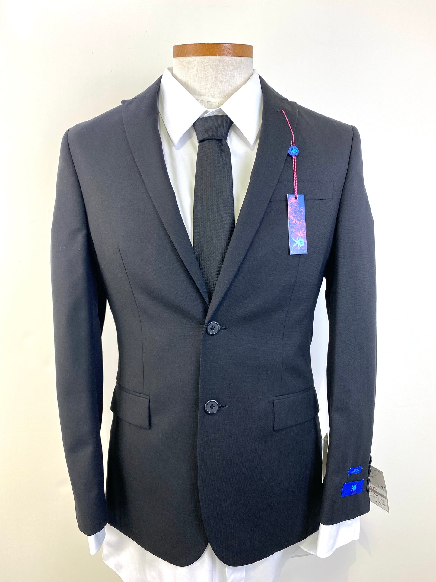 2010s 60s Style Men's Suit, Black Slim Fit 2-Piece Suit, Egara, Peak Lapel's, C38