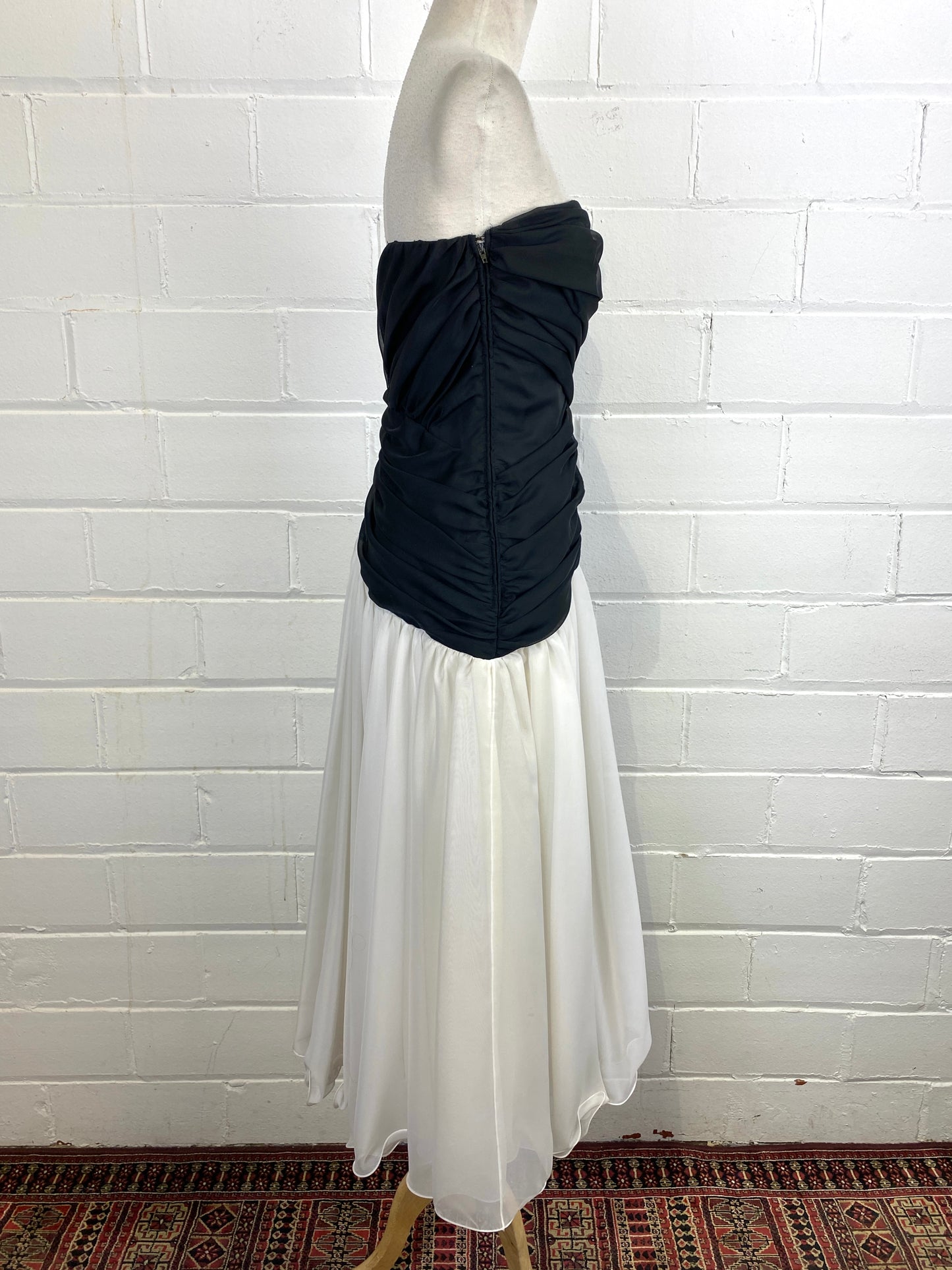 1980s cocktail dress black and white chiffon with bow on the side, strapless vintage party dress frank usher