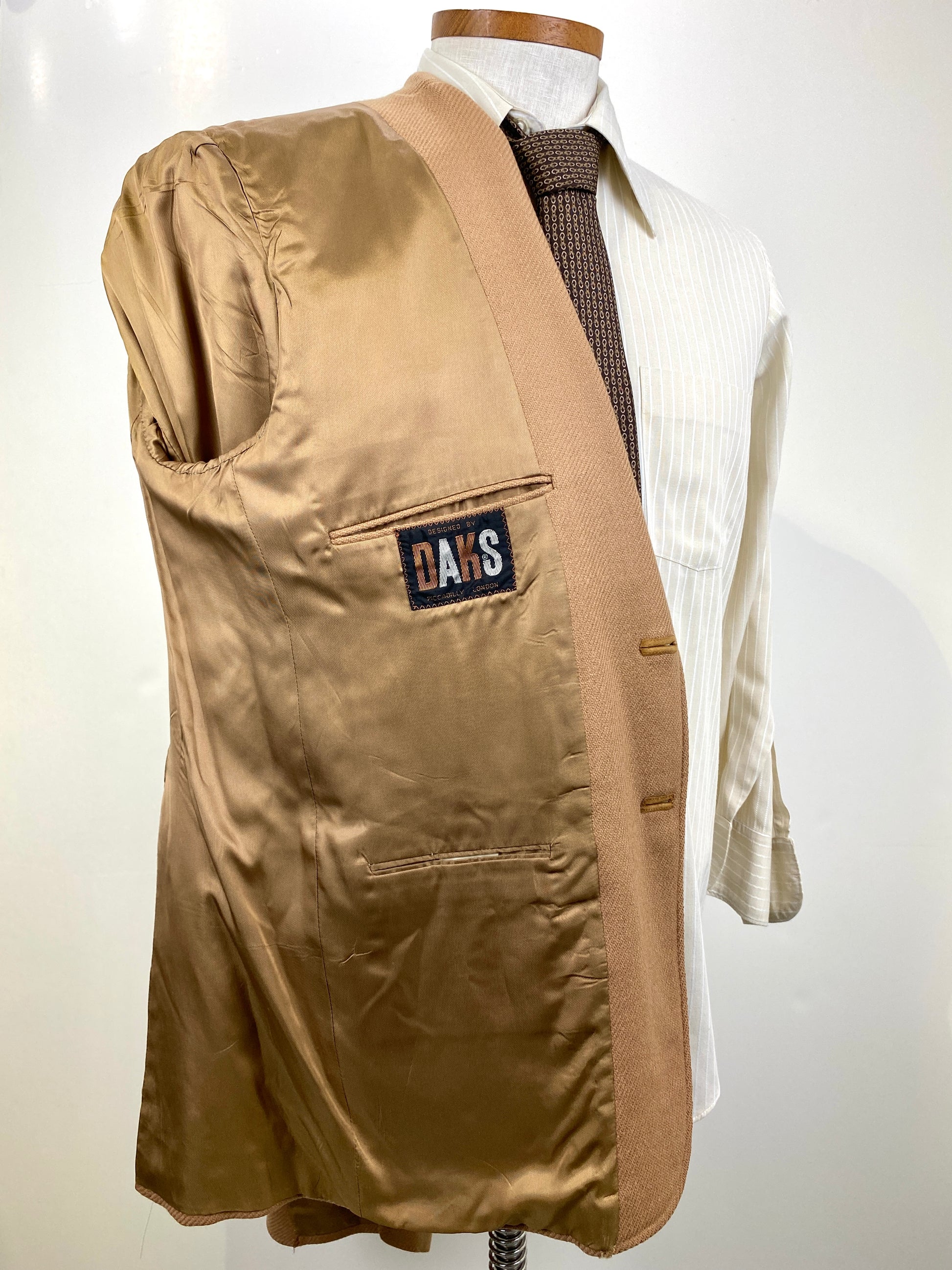 Vintage 1970s Men's Camel Wool Blazer, Dak's London Jacket, C46R